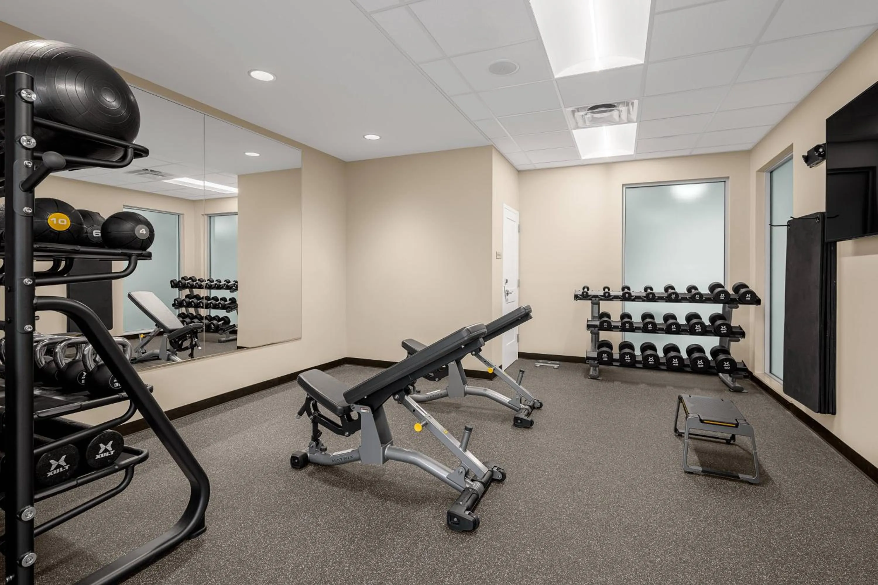 Fitness centre/facilities in TownePlace Suites Cincinnati Fairfield