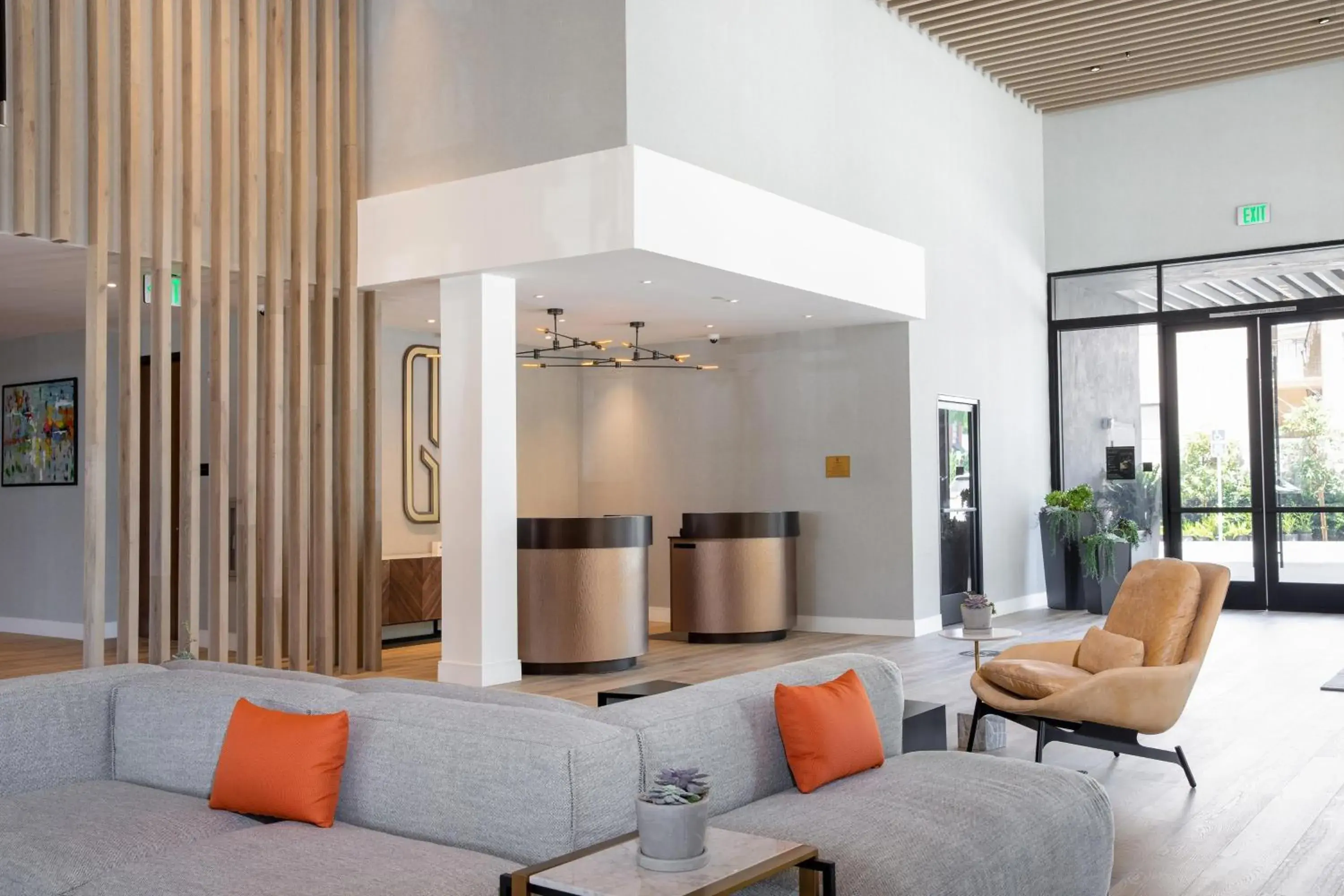 Lobby or reception in The Glenmark, Glendale, a Tribute Portfolio Hotel Lobby or reception in The Glenmark, Glendale, a Tribute Portfolio Hotel