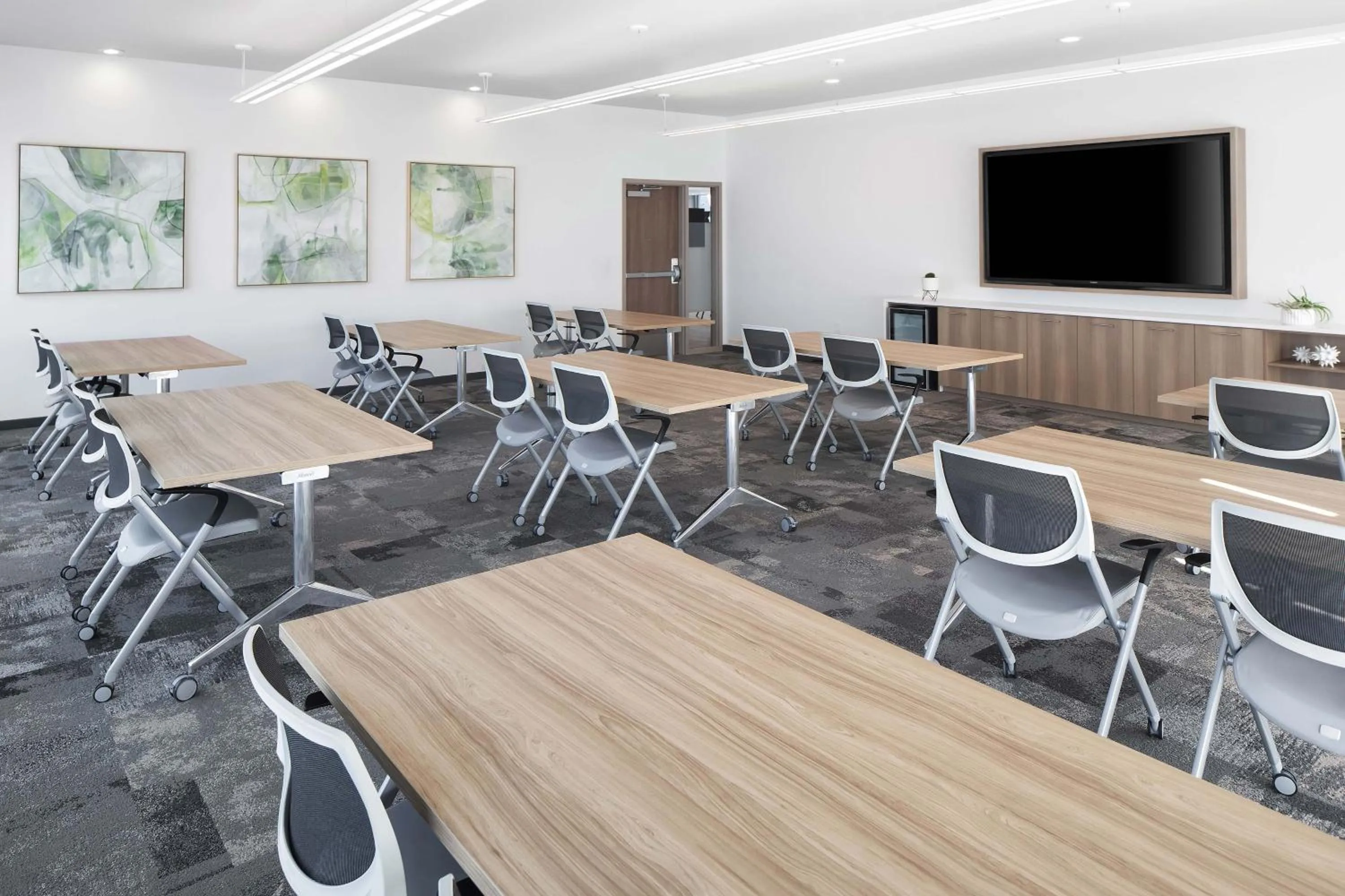 Meeting/conference room in Element Bloomington Mall of America