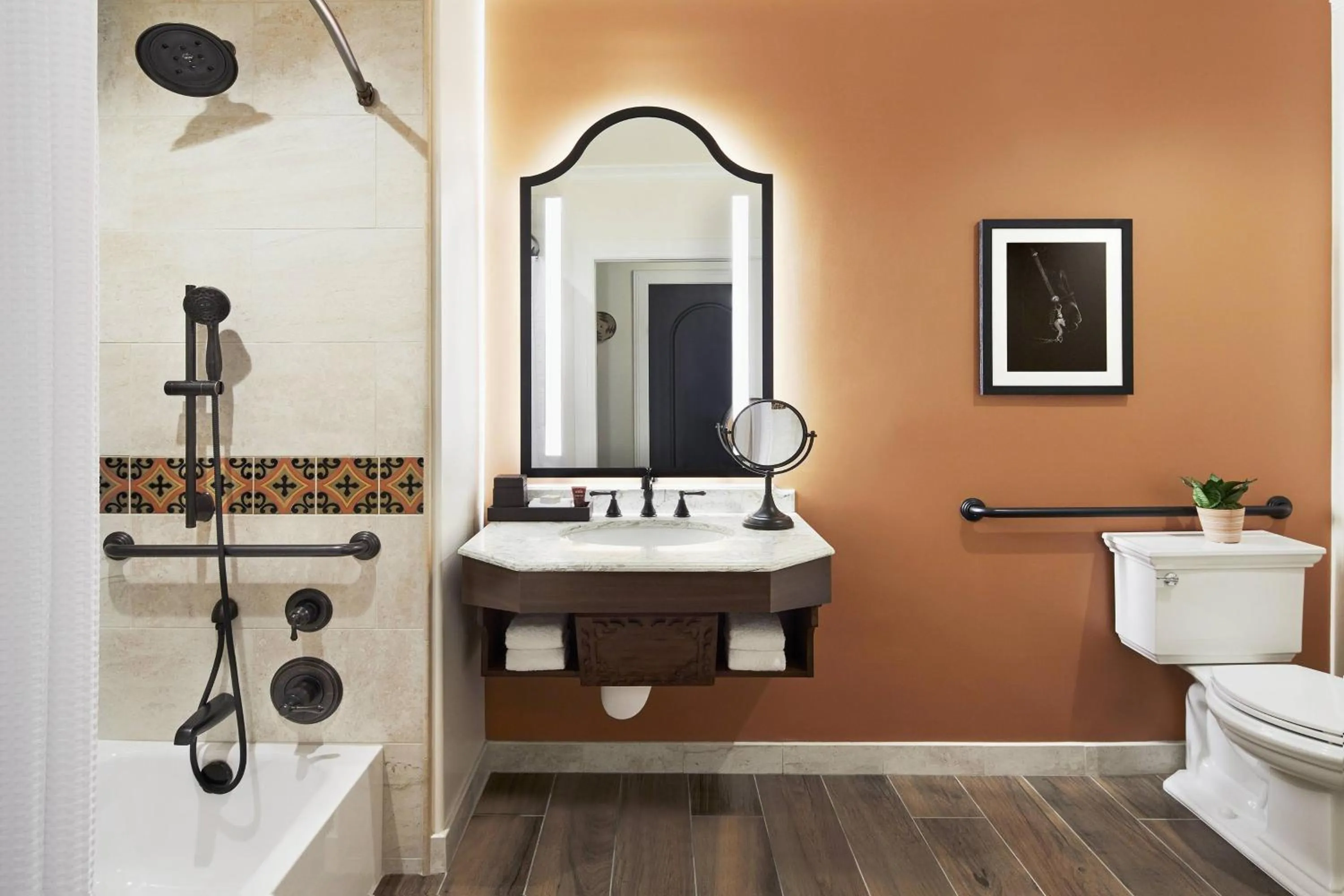 Bathroom in Inn at the Mission San Juan Capistrano, Autograph Collection