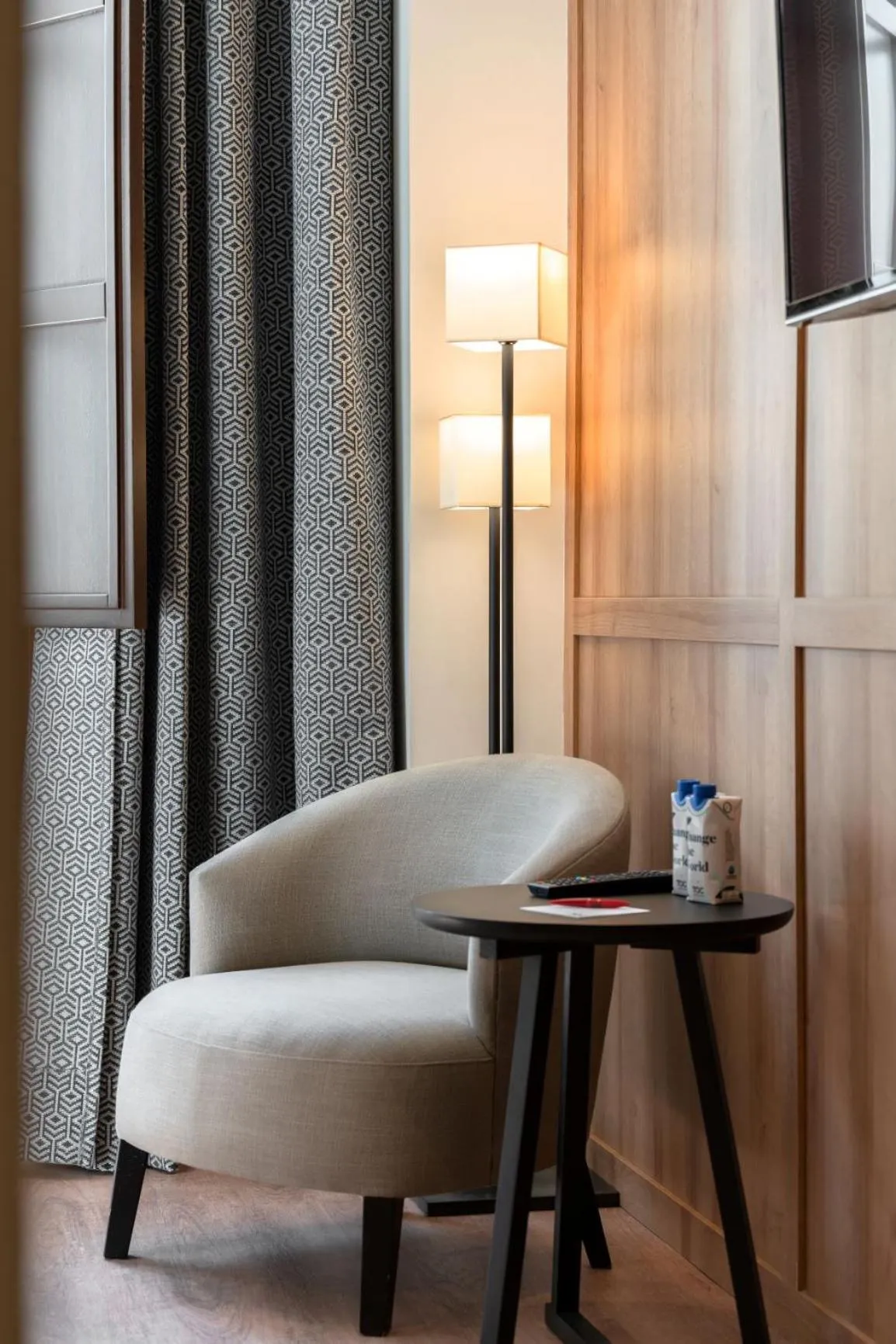 Decorative detail in Toc Hostel Granada