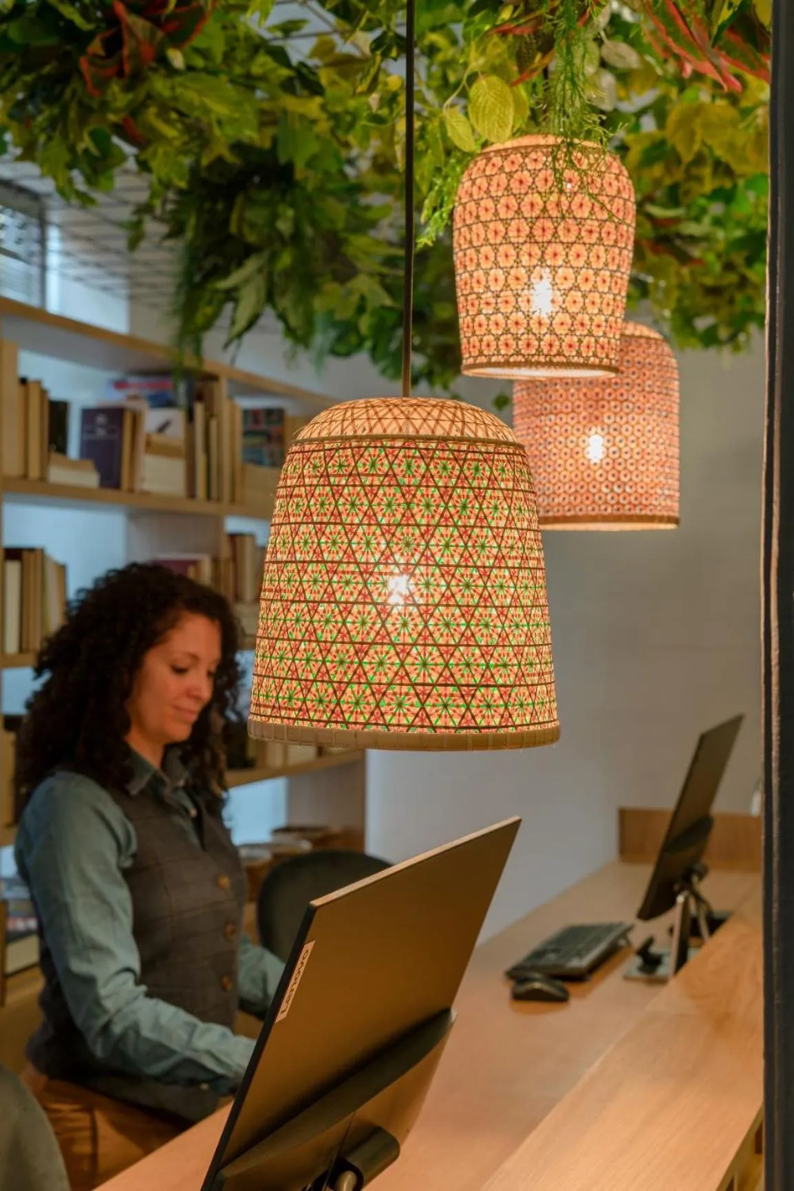 Staff in Toc Hostel Granada