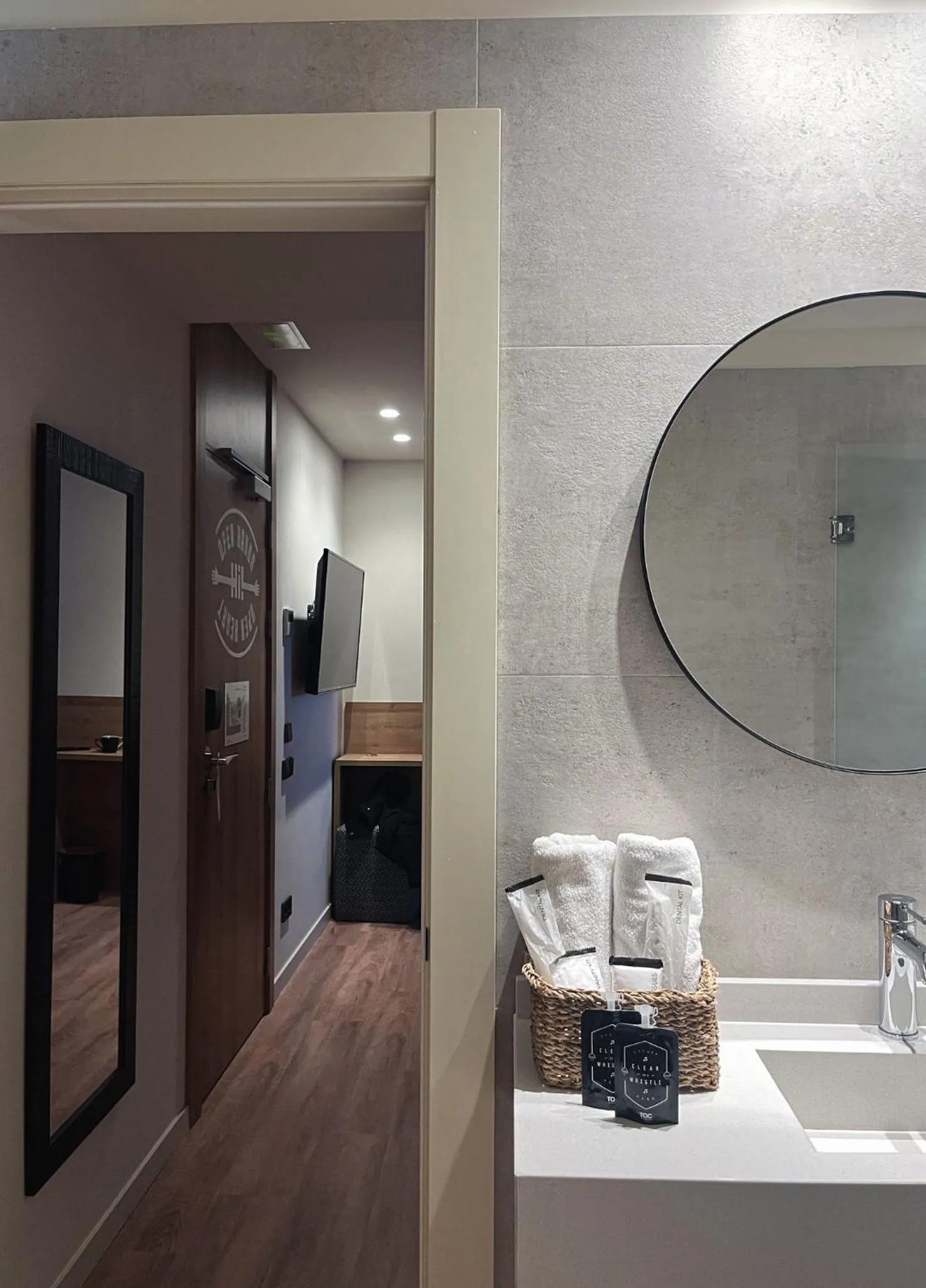 Bathroom in Toc Hostel Granada