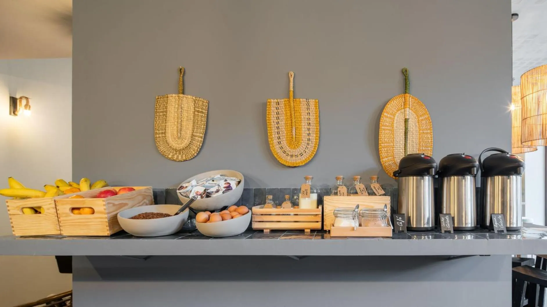 Restaurant/places to eat in Toc Hostel Granada