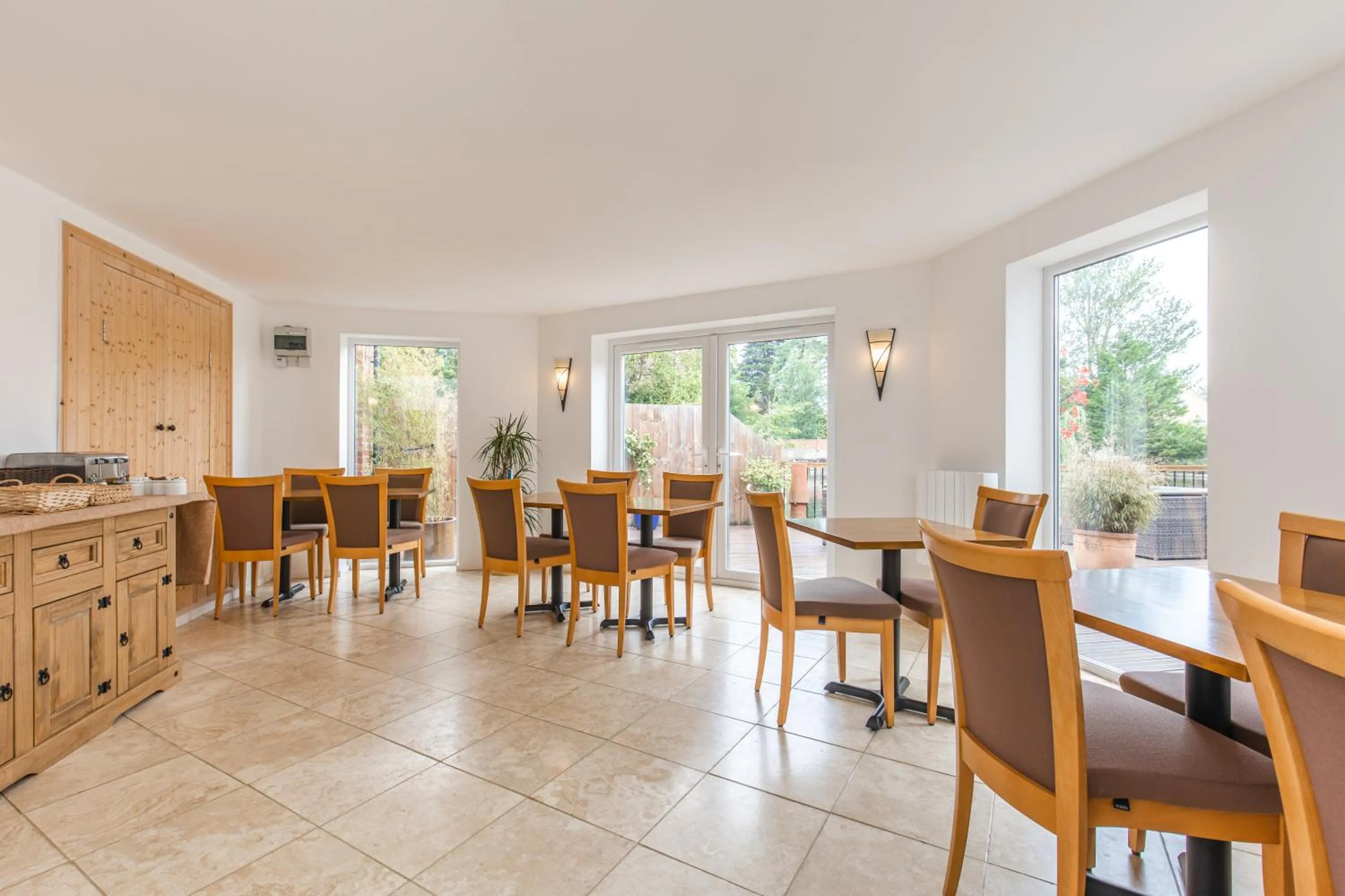 Breakfast in Lakeside Old Hunstanton