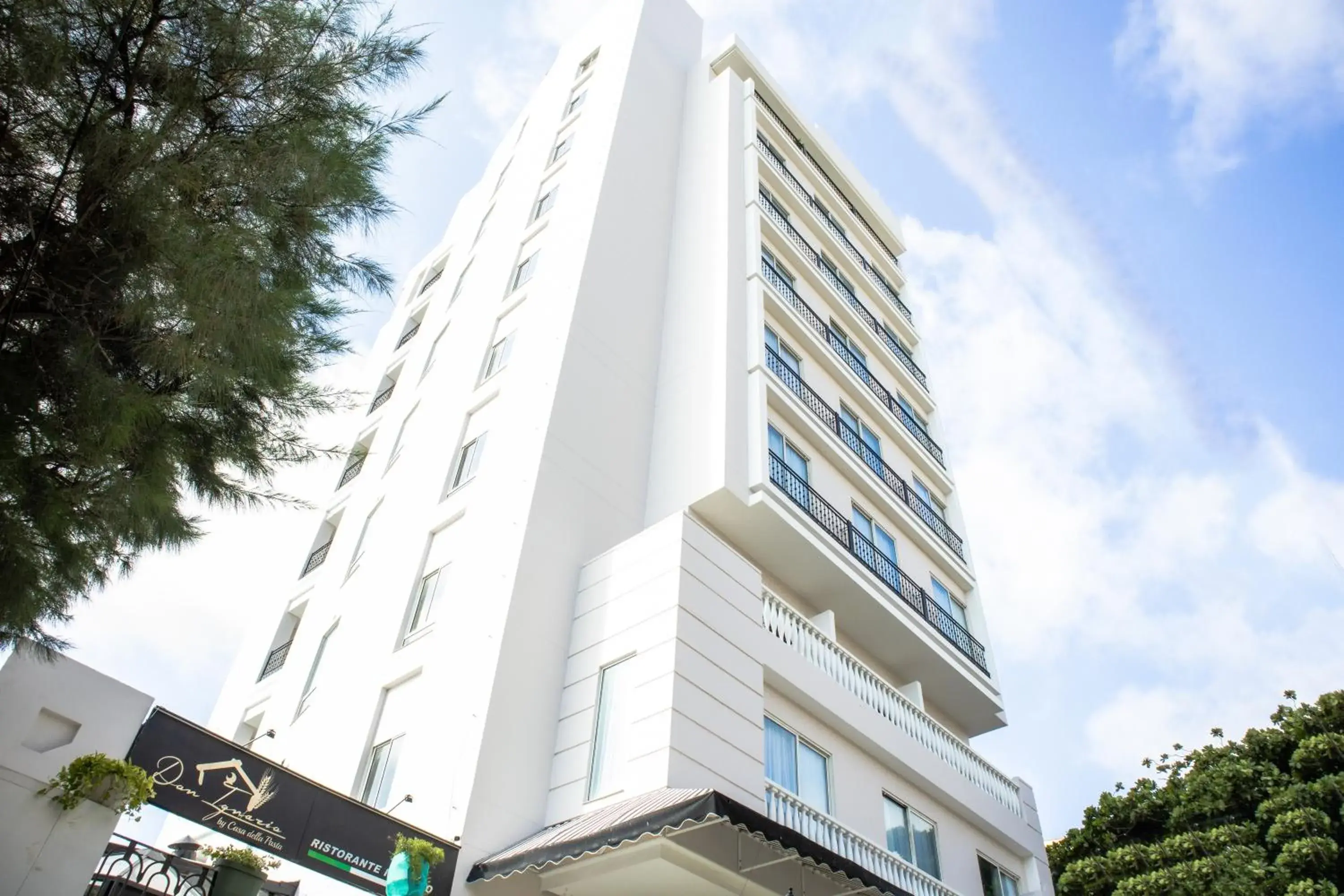 Facade/entrance in Faranda Collection Barranquilla, a member of Radisson Individuals Facade/entrance in Faranda Collection Barranquilla, a member of Radisson Individuals