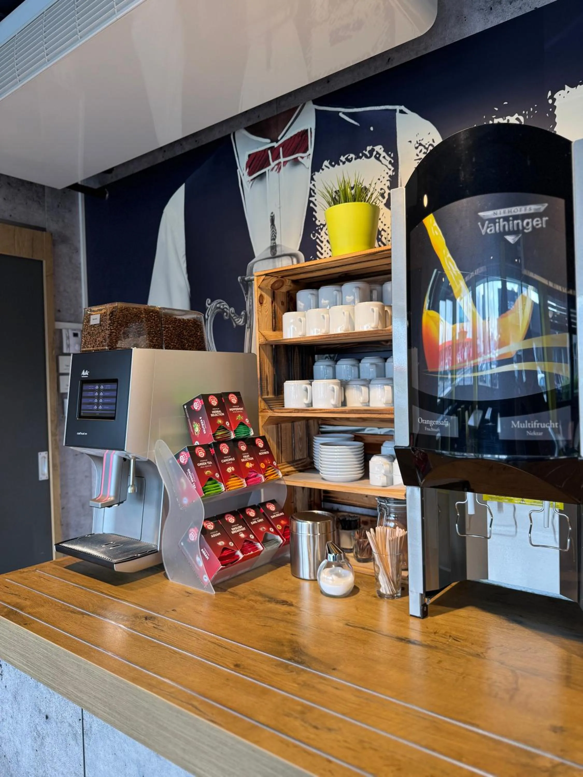 Coffee/tea facilities in Hotel Stay Inn Köln Leverkusen City