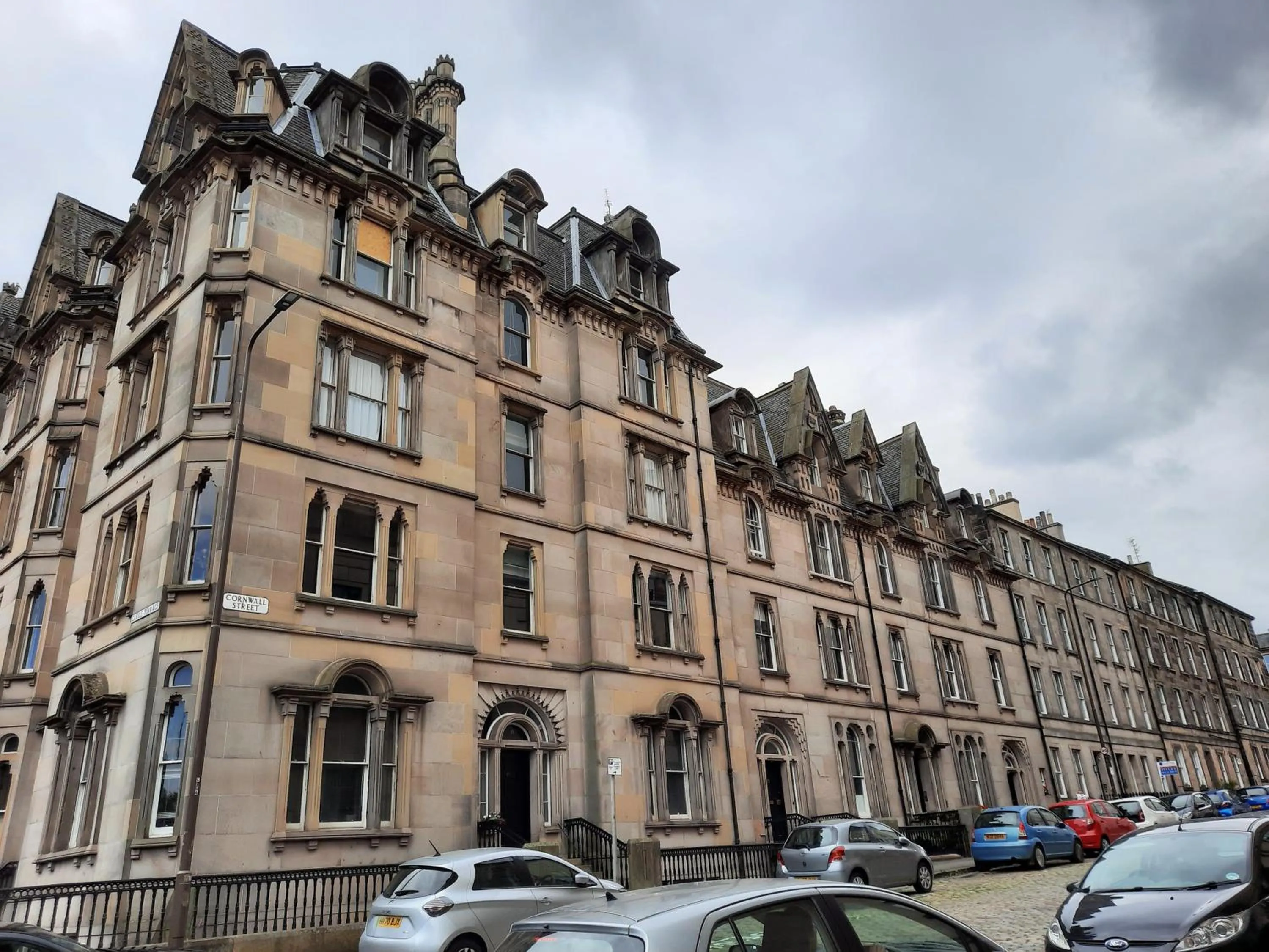 Property building in Cornwall Street - 297