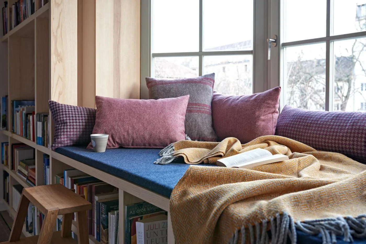Decorative detail, Bed in Bagatelle Gardenhouse