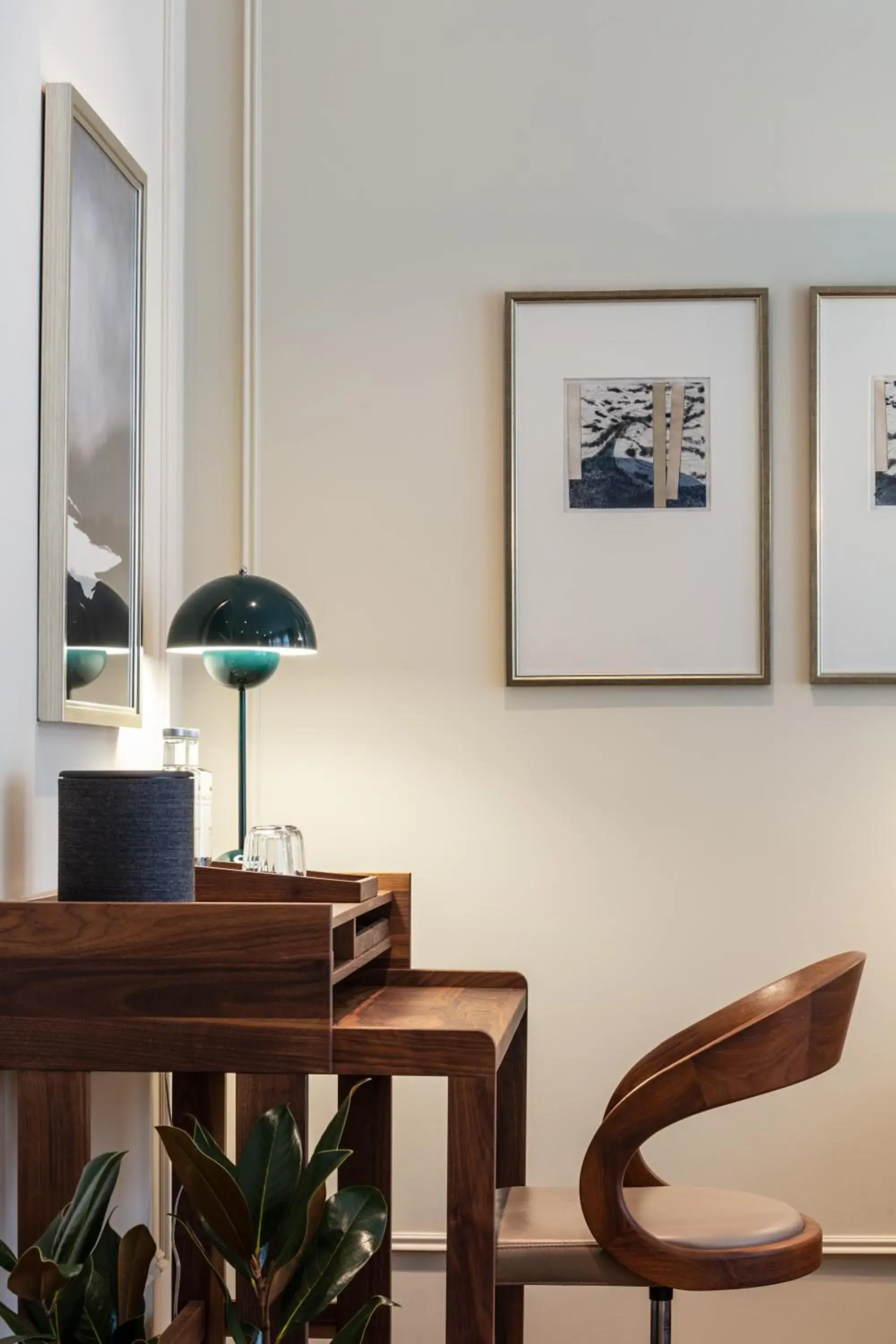 Deluxe King Room in Bagatelle Gardenhouse Deluxe King Room in Bagatelle Gardenhouse