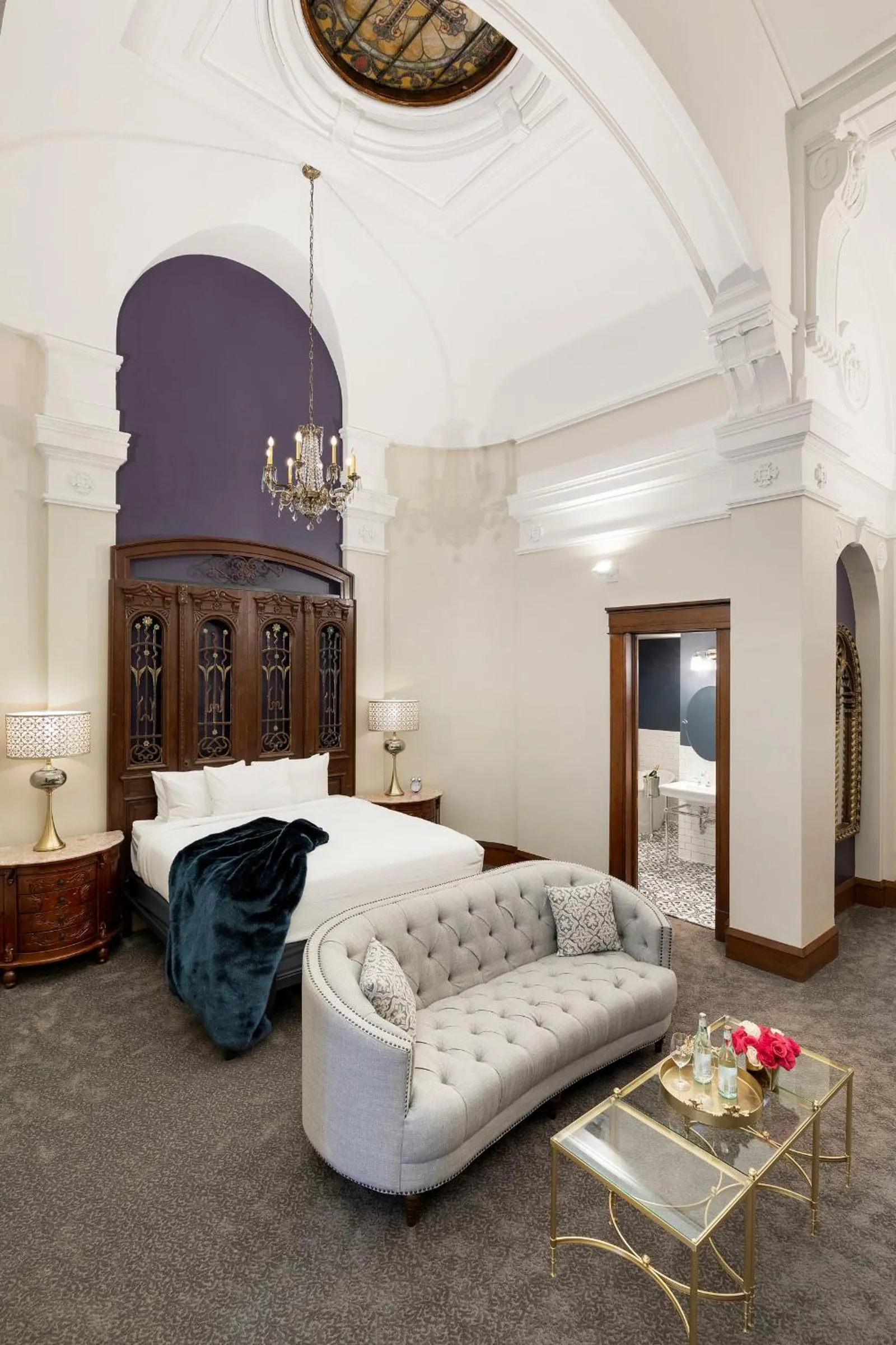 Seating area, Bed in Celeste of St Paul