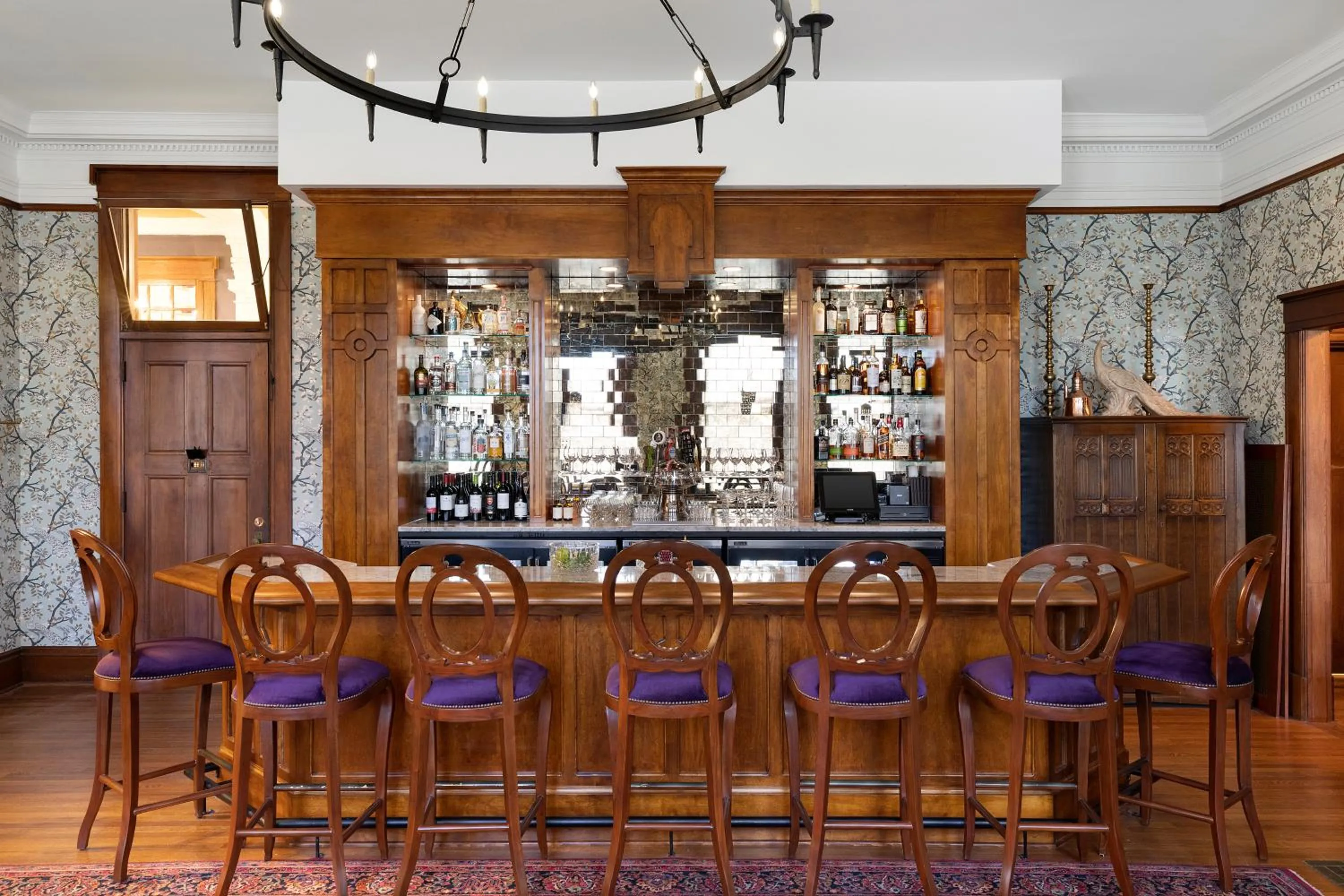 Lounge or bar in Celeste of St Paul