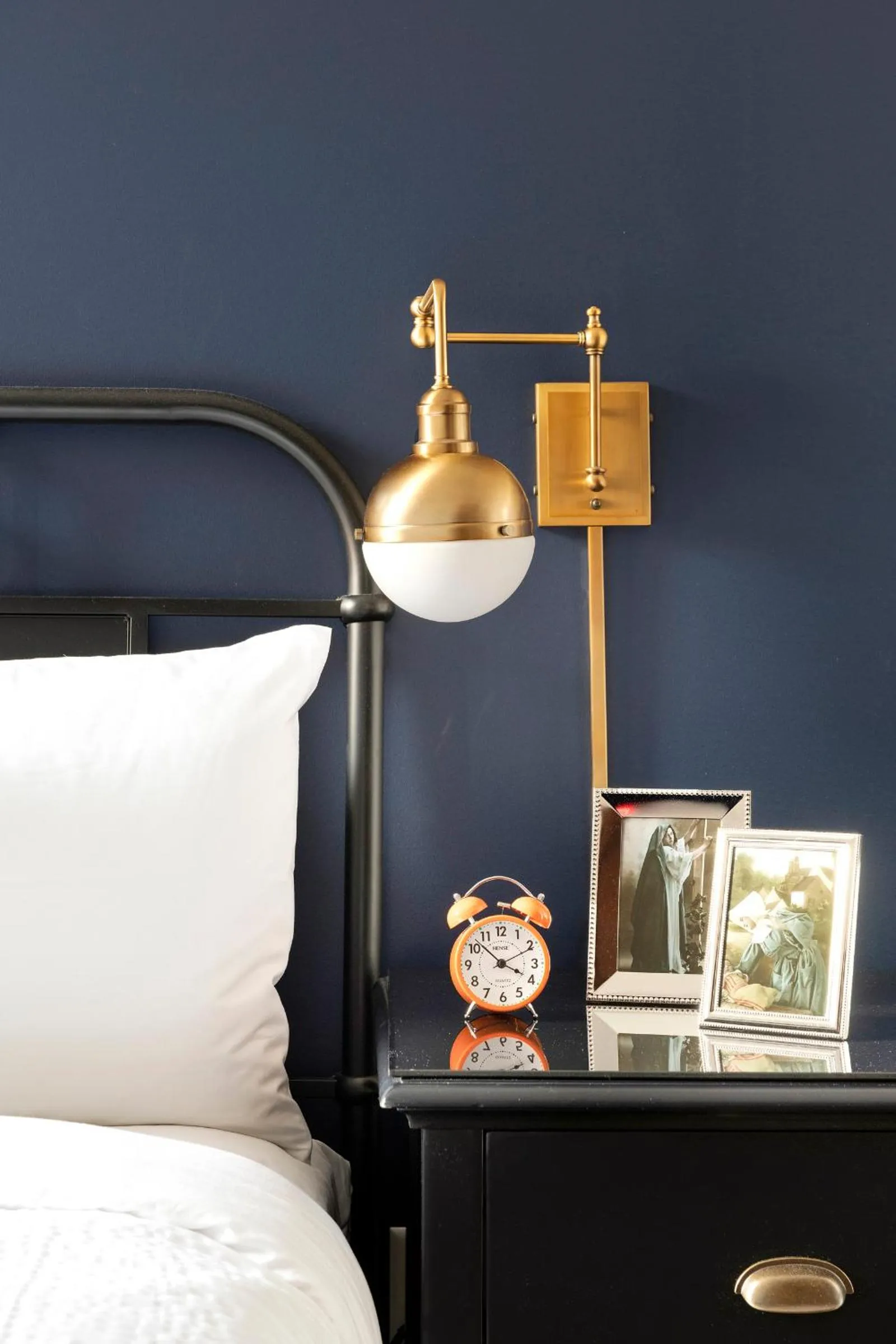 Bed in Celeste of St Paul