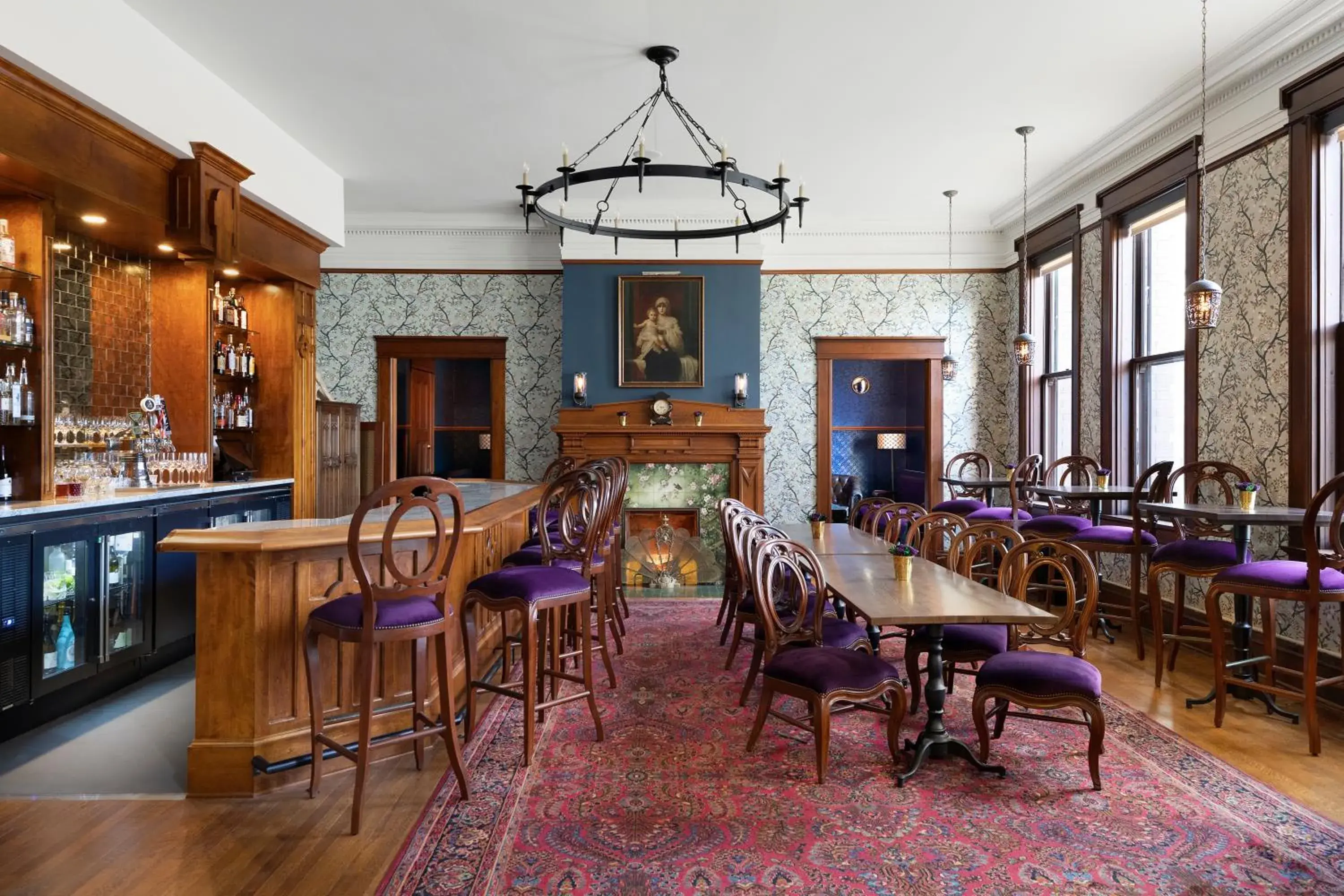 Lounge or bar in Celeste of St Paul Lounge or bar in Celeste of St Paul