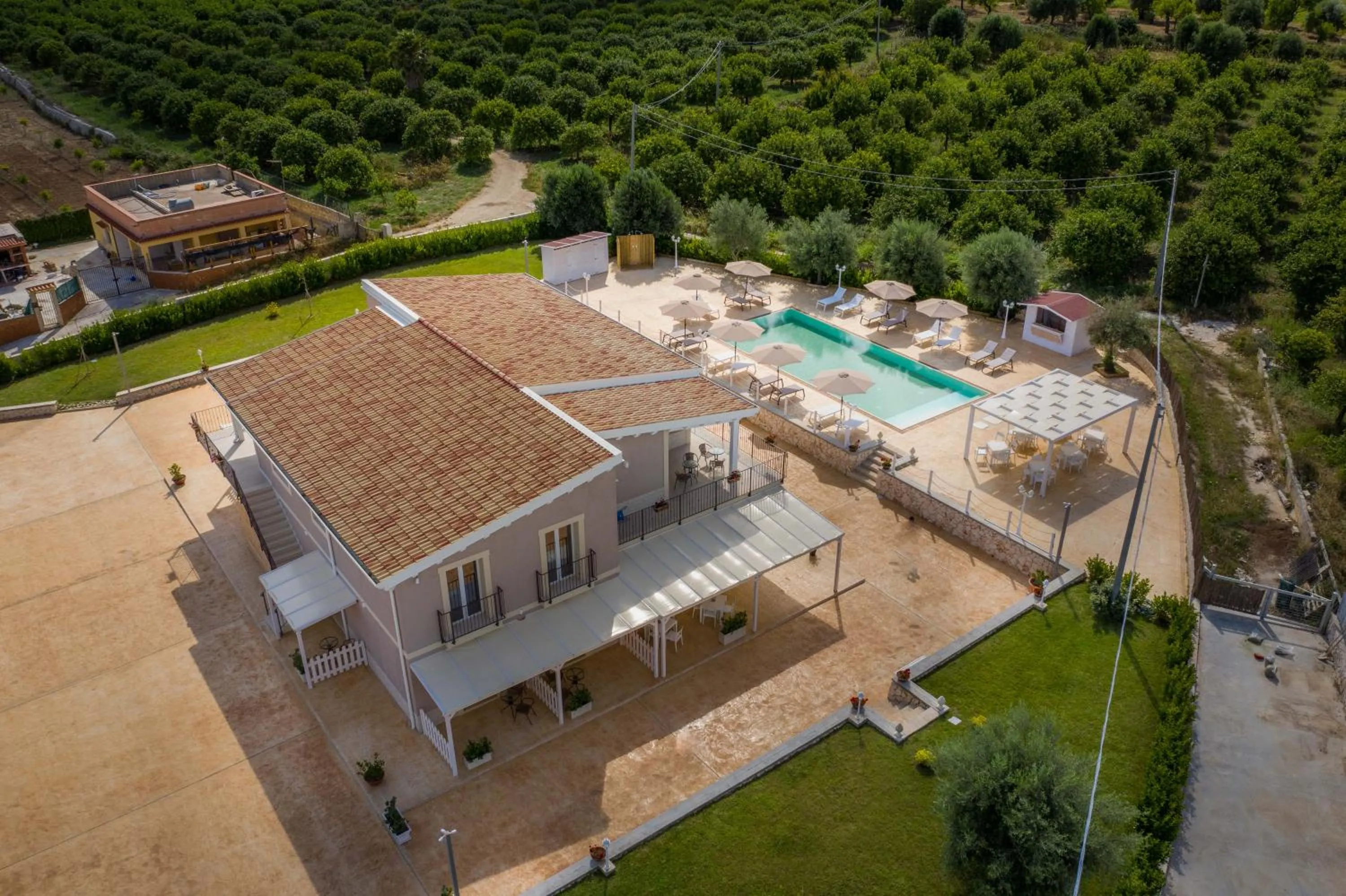 Swimming pool in Tramonto Ibleo Resort