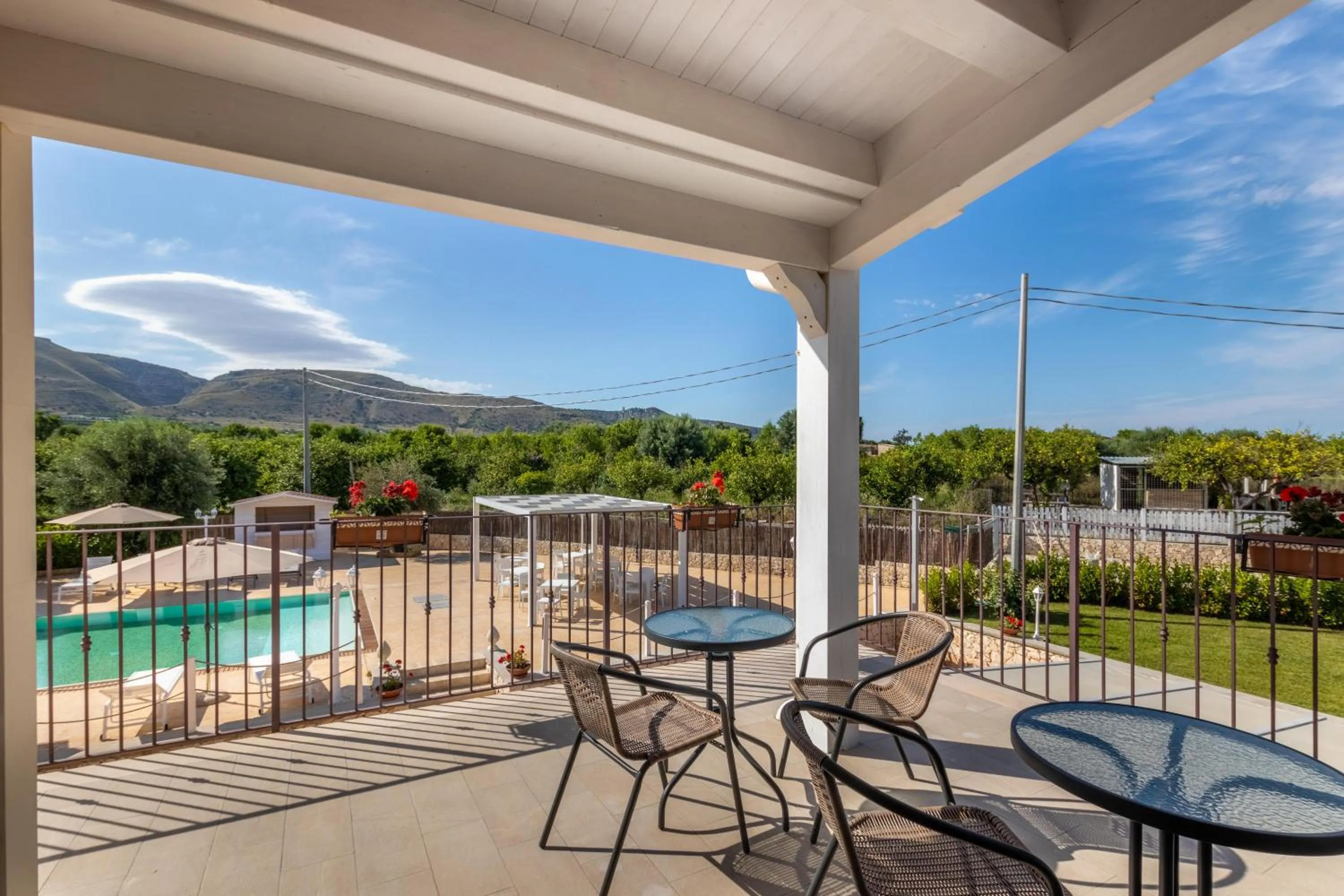 Patio in Tramonto Ibleo Resort