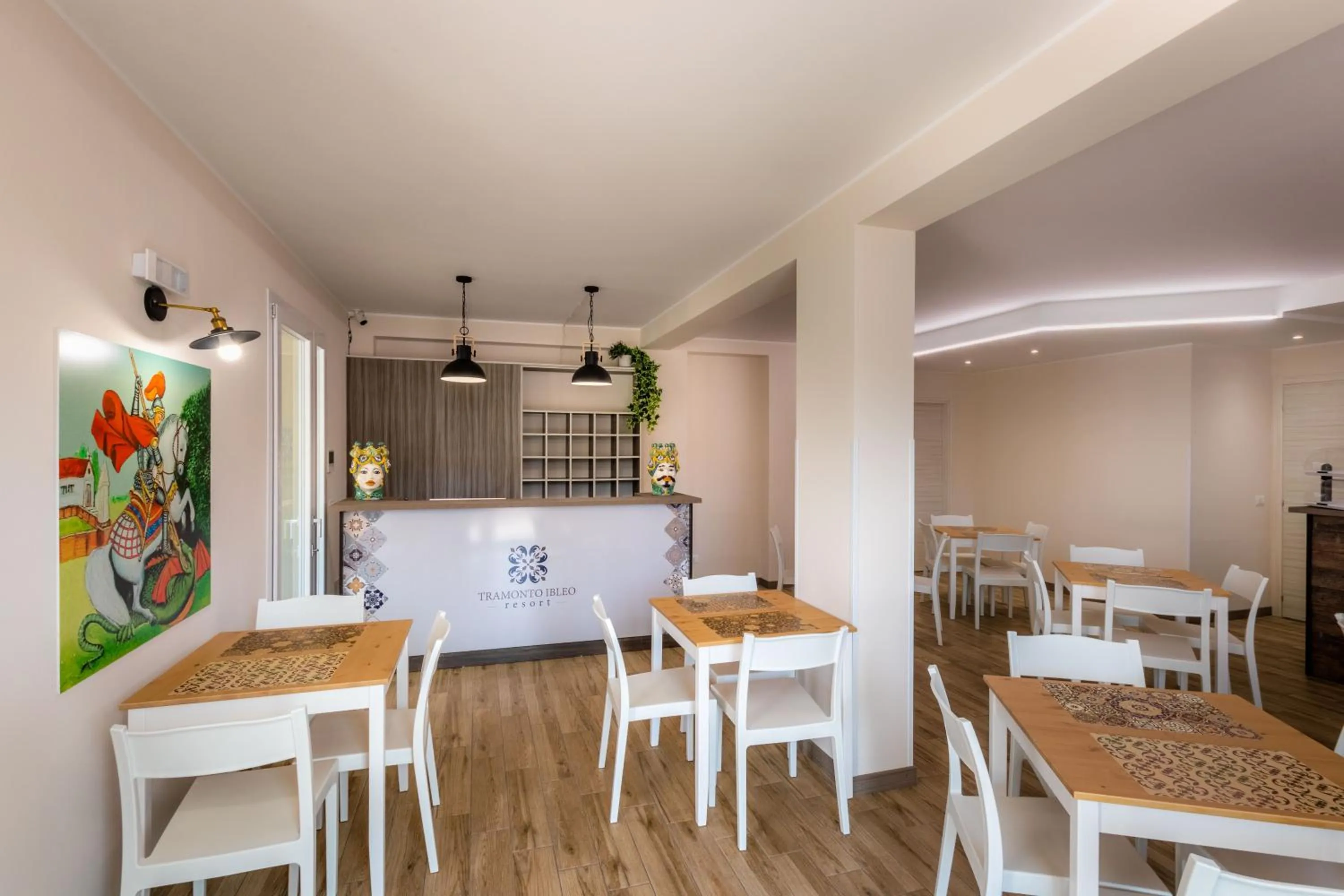 Lounge or bar in Tramonto Ibleo Resort