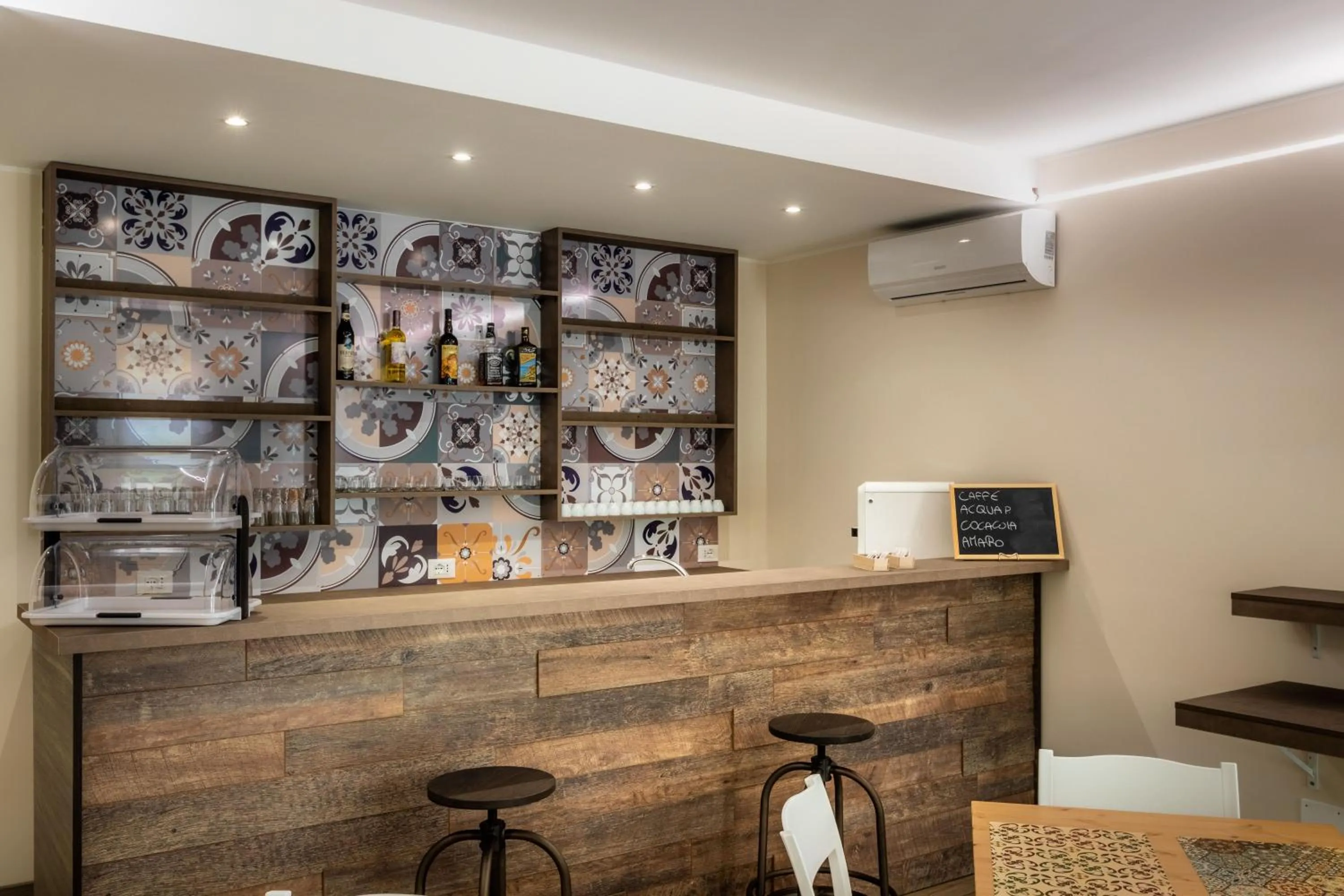 Lounge or bar in Tramonto Ibleo Resort