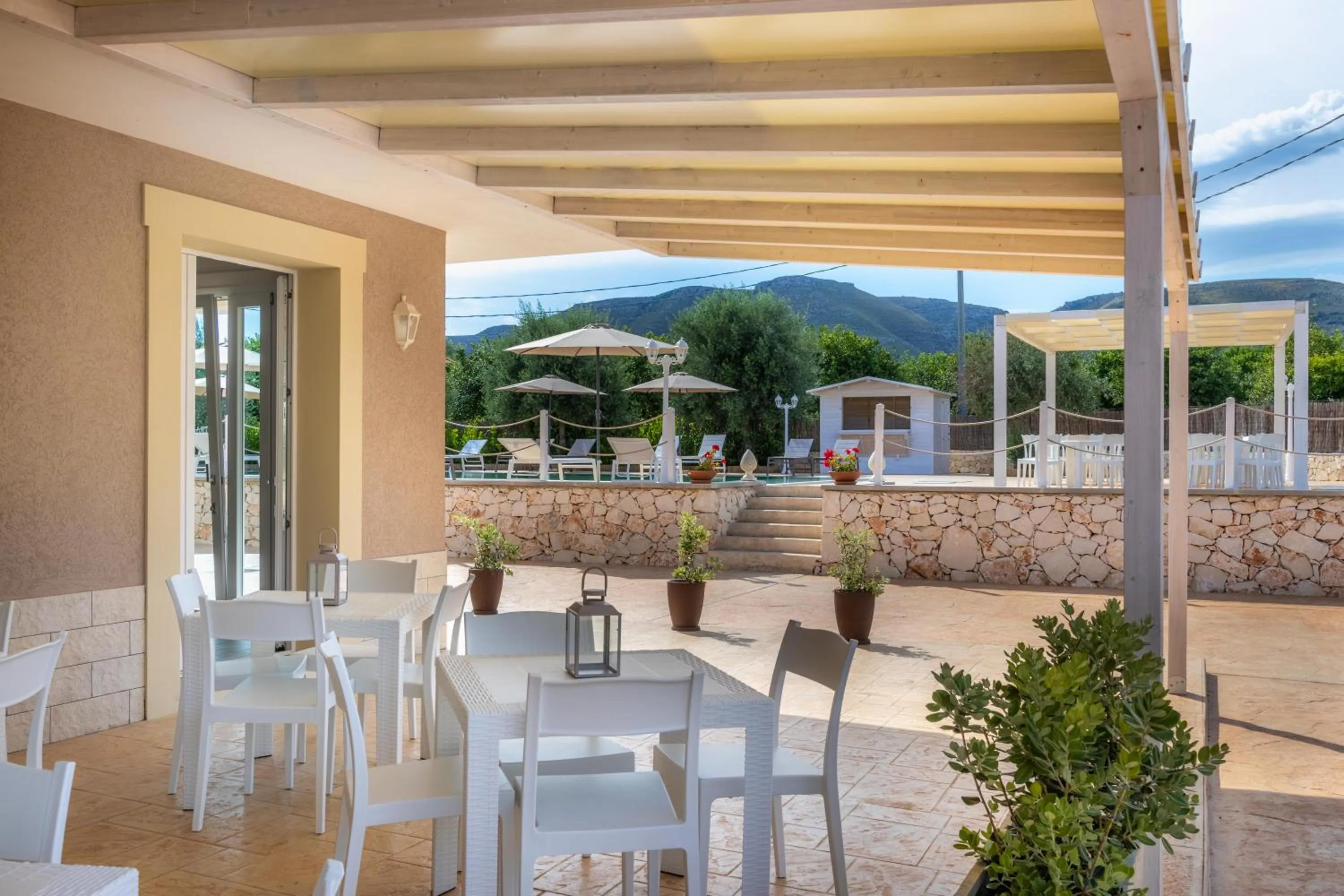 Patio in Tramonto Ibleo Resort