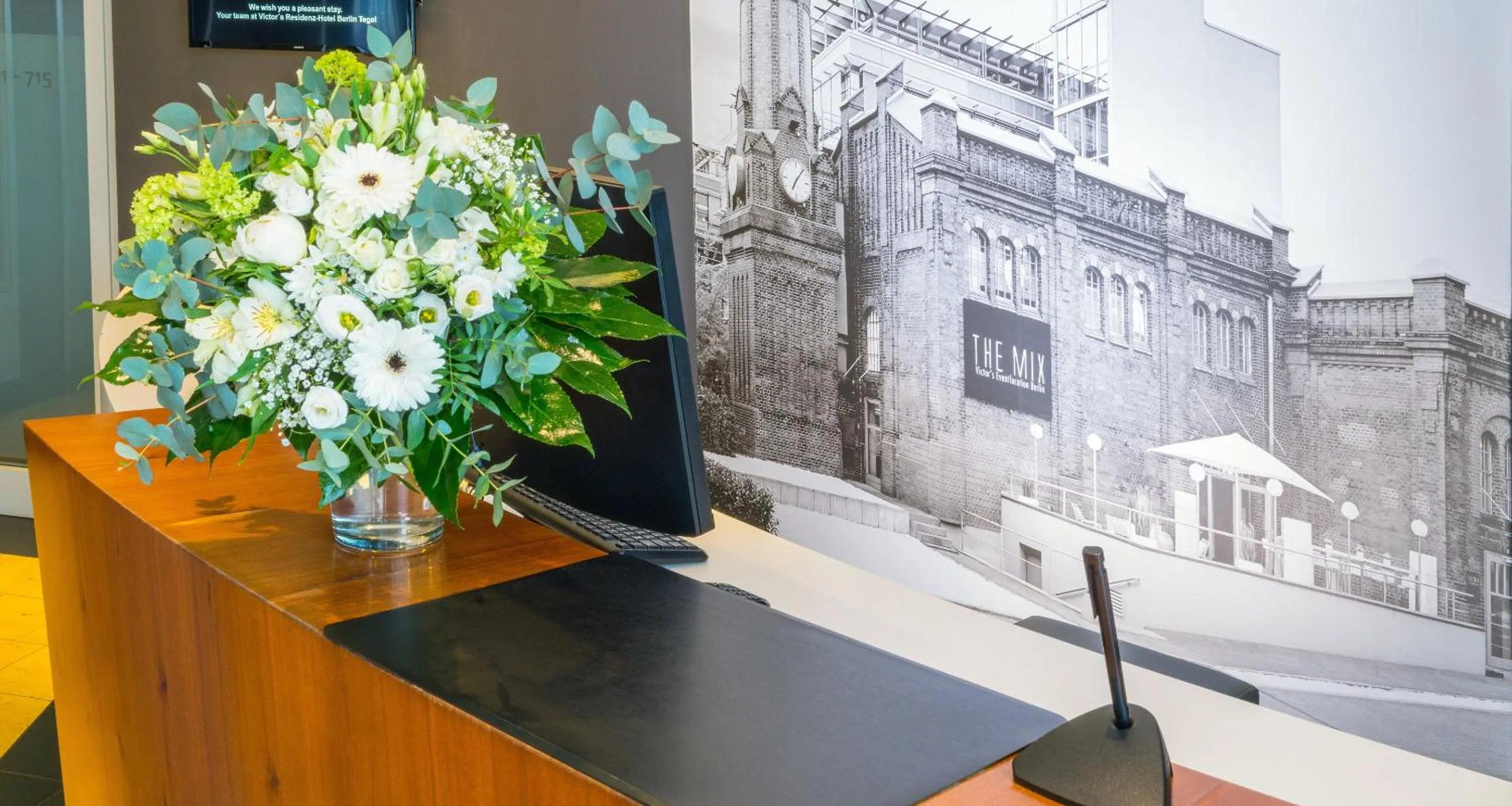 Lobby or reception in Victor's Residenz-Hotel Berlin Tegel