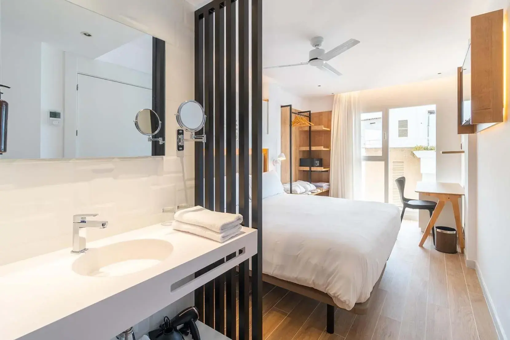 Bed in Senator Cala Millor Bed in Senator Cala Millor