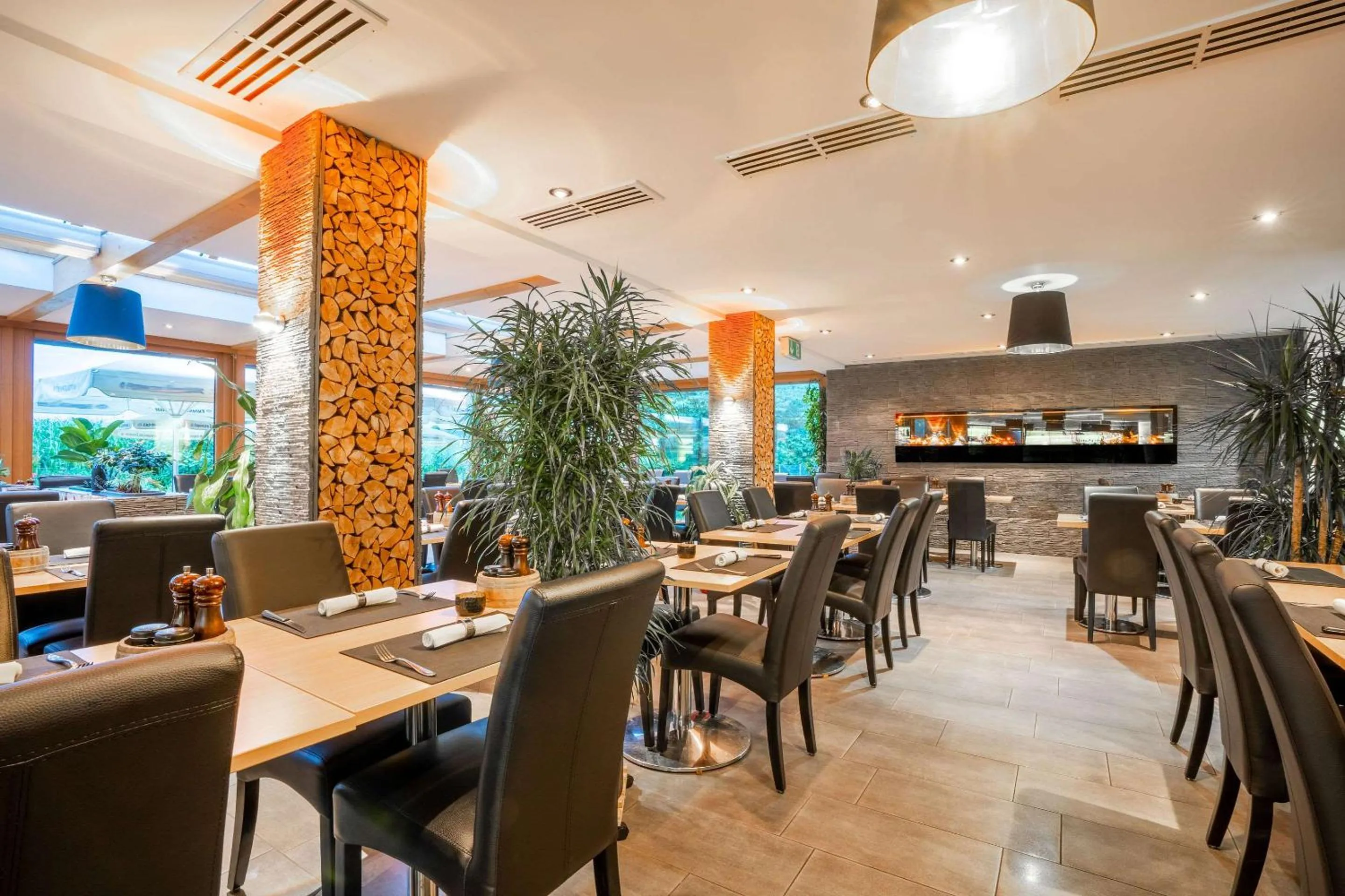 Restaurant/places to eat in Quality Hotel & Suites Muenchen Messe