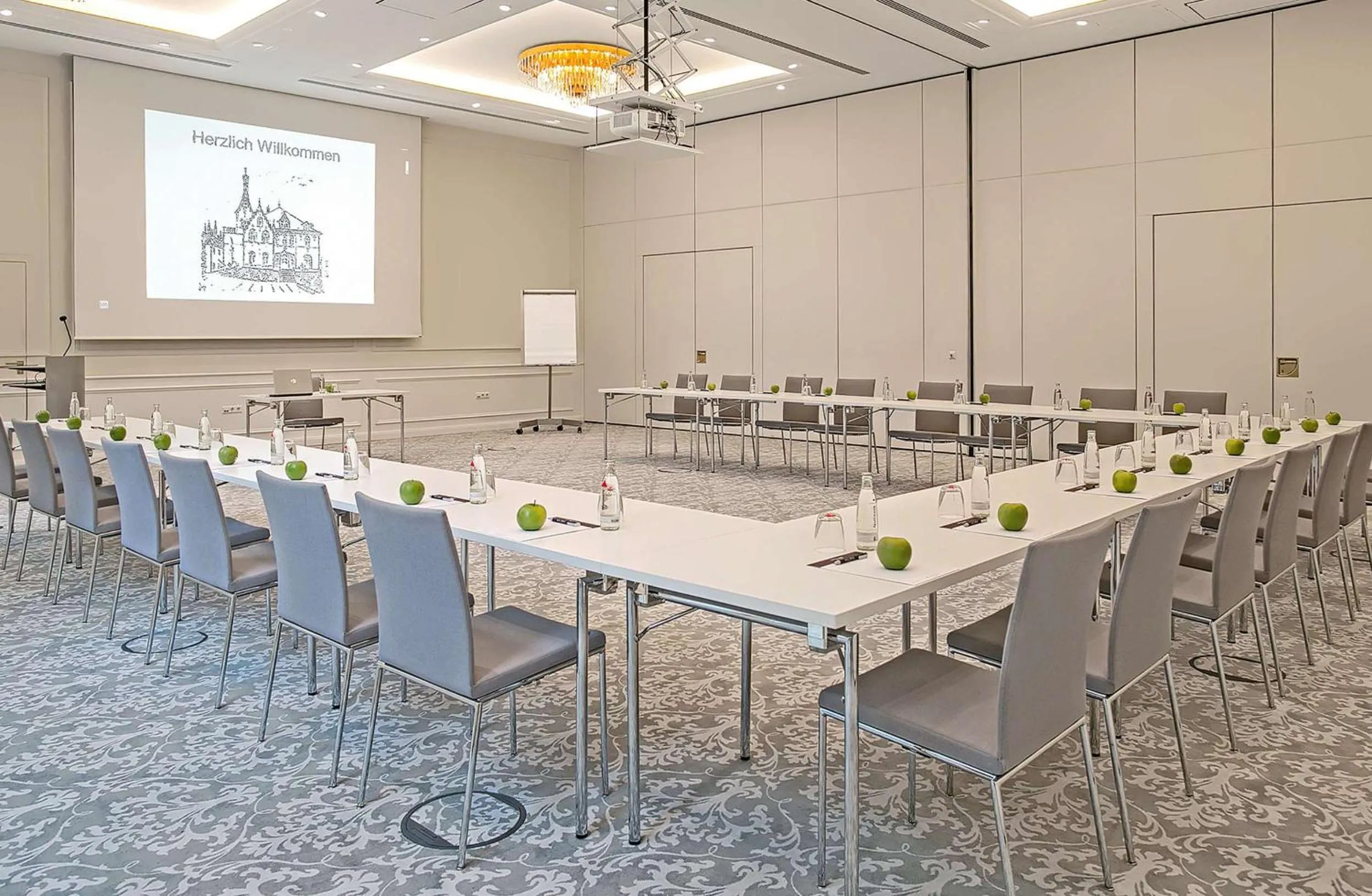 Meeting/conference room in Dorint Parkhotel Meißen