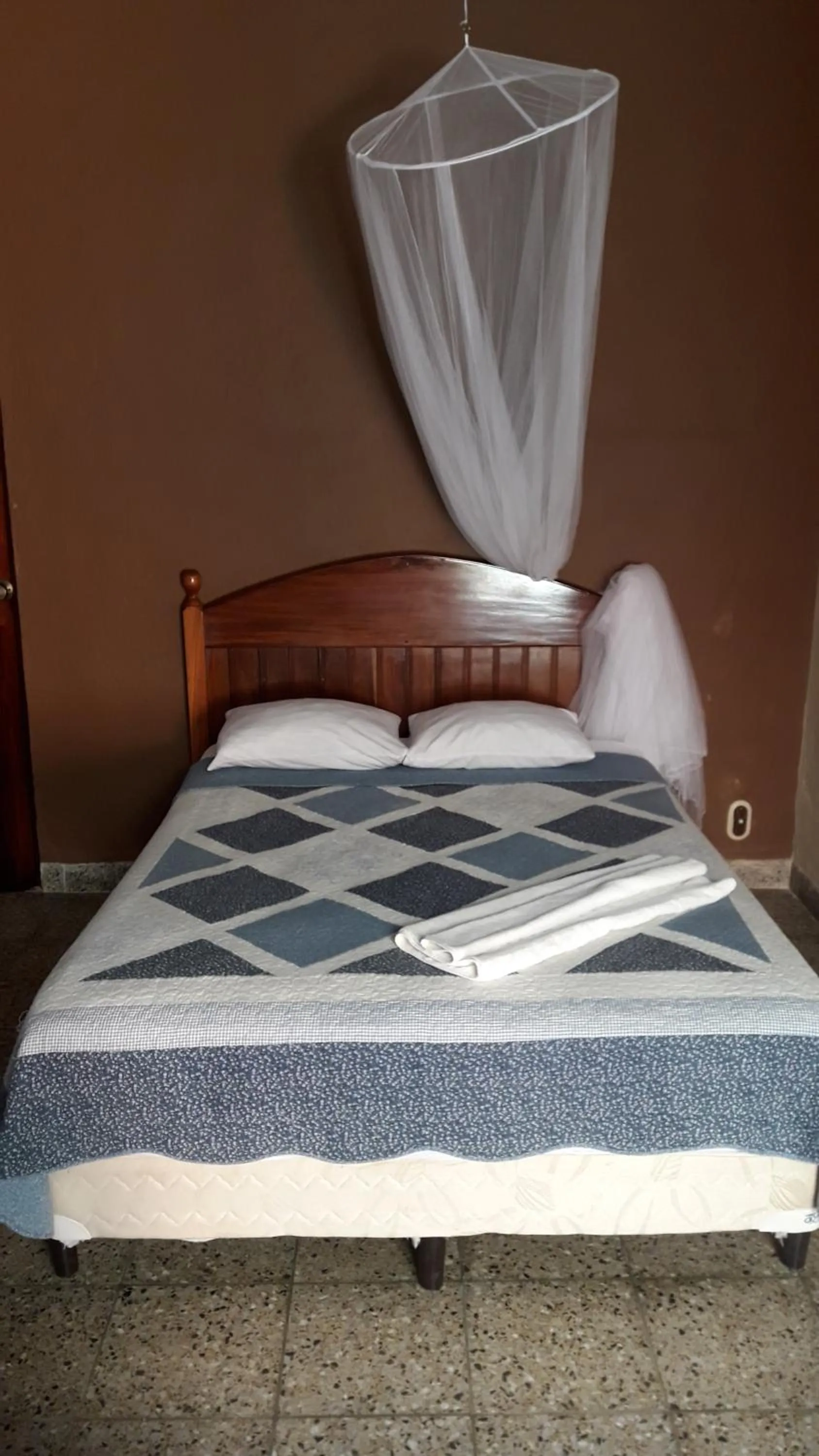 Bed in Hotel Tikal Inn