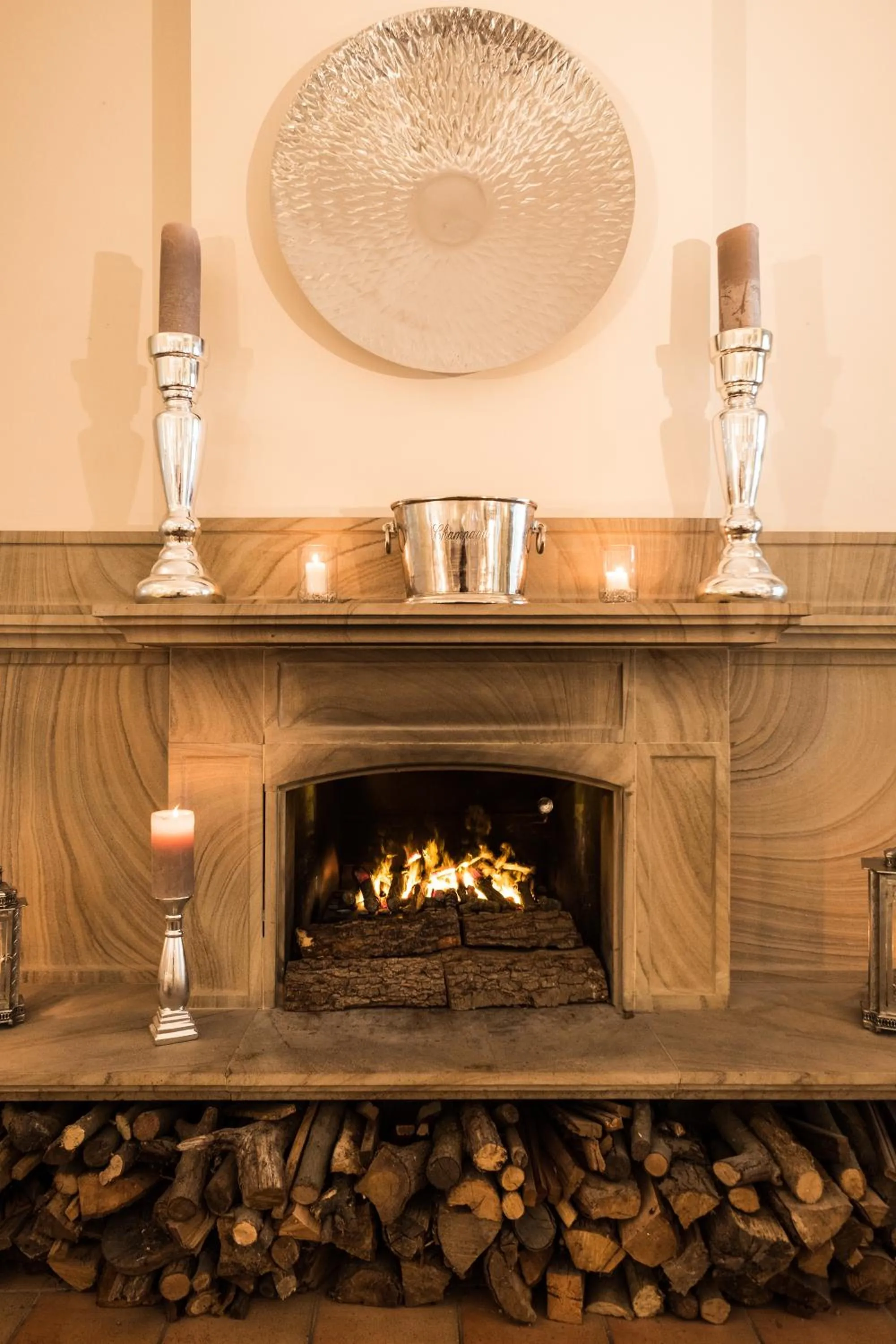 Lobby or reception in Das 53°Hotel