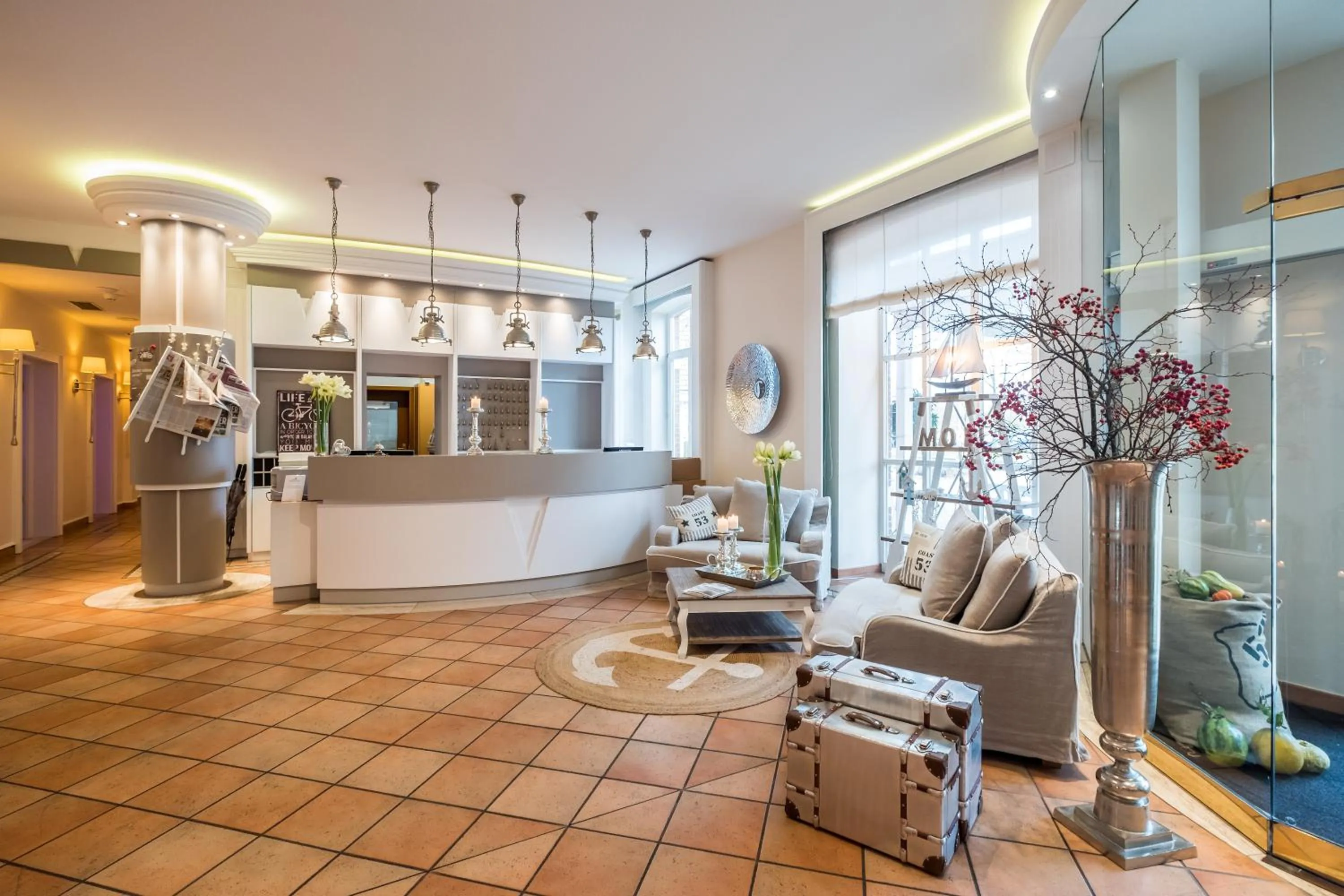 Lobby or reception in Das 53°Hotel