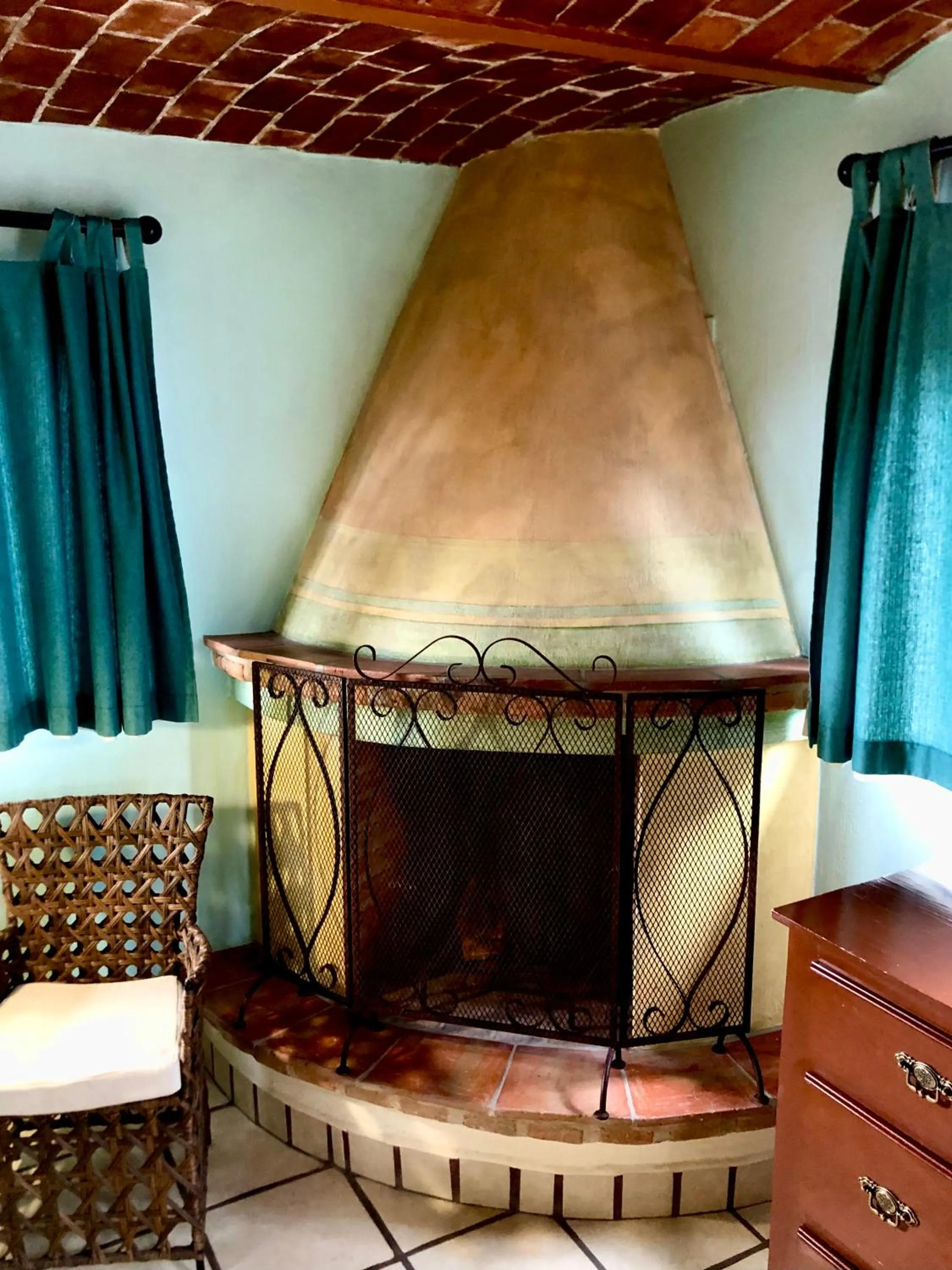 fireplace in Casa del Sol Inn