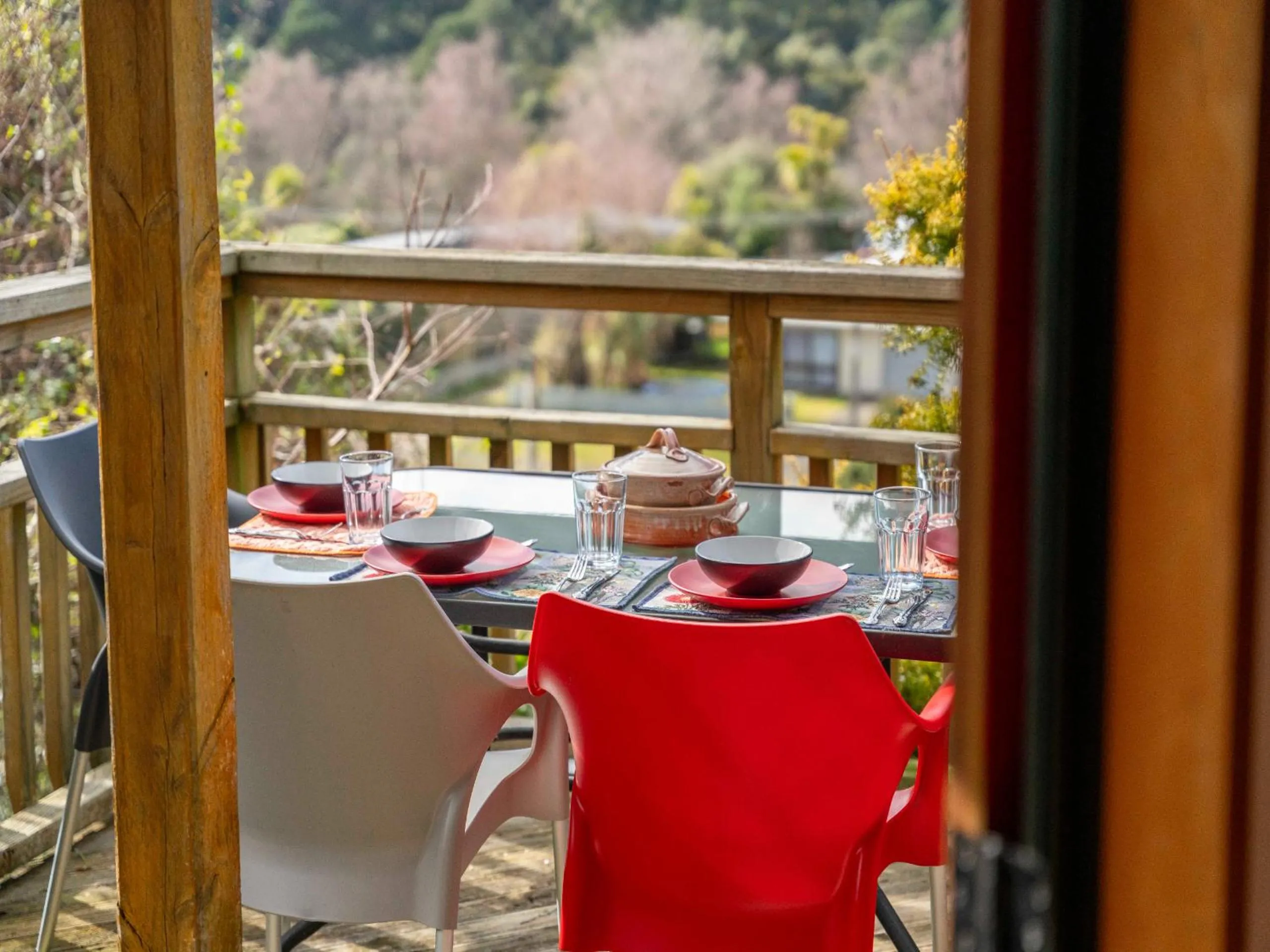 Treetop Hideaway - Taupo Holiday Home