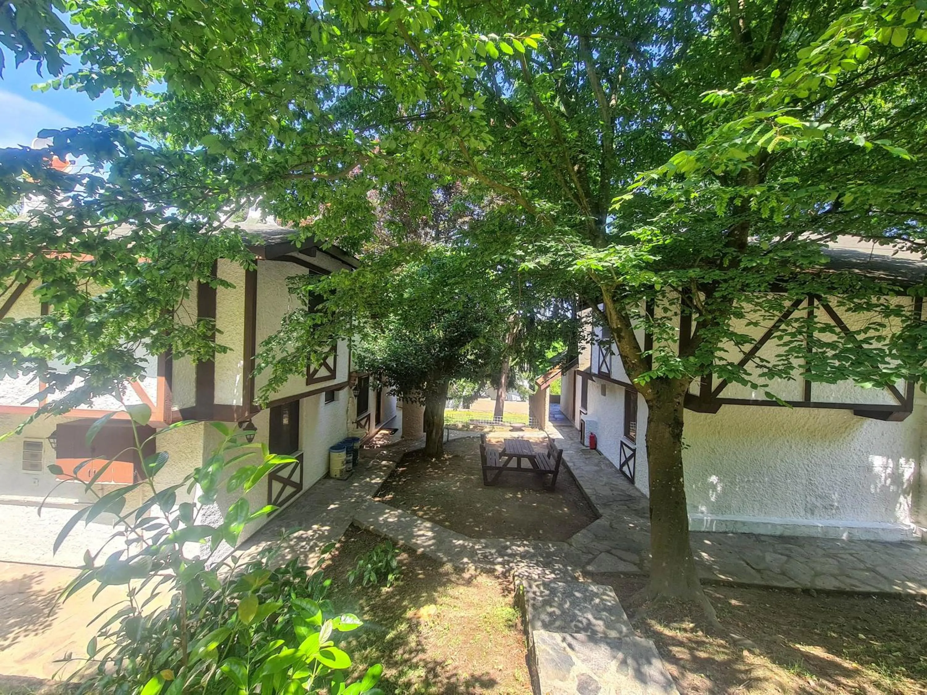 Photo of the whole room in Polonezköy Country Club & Accommodation in the Wildlife Park!