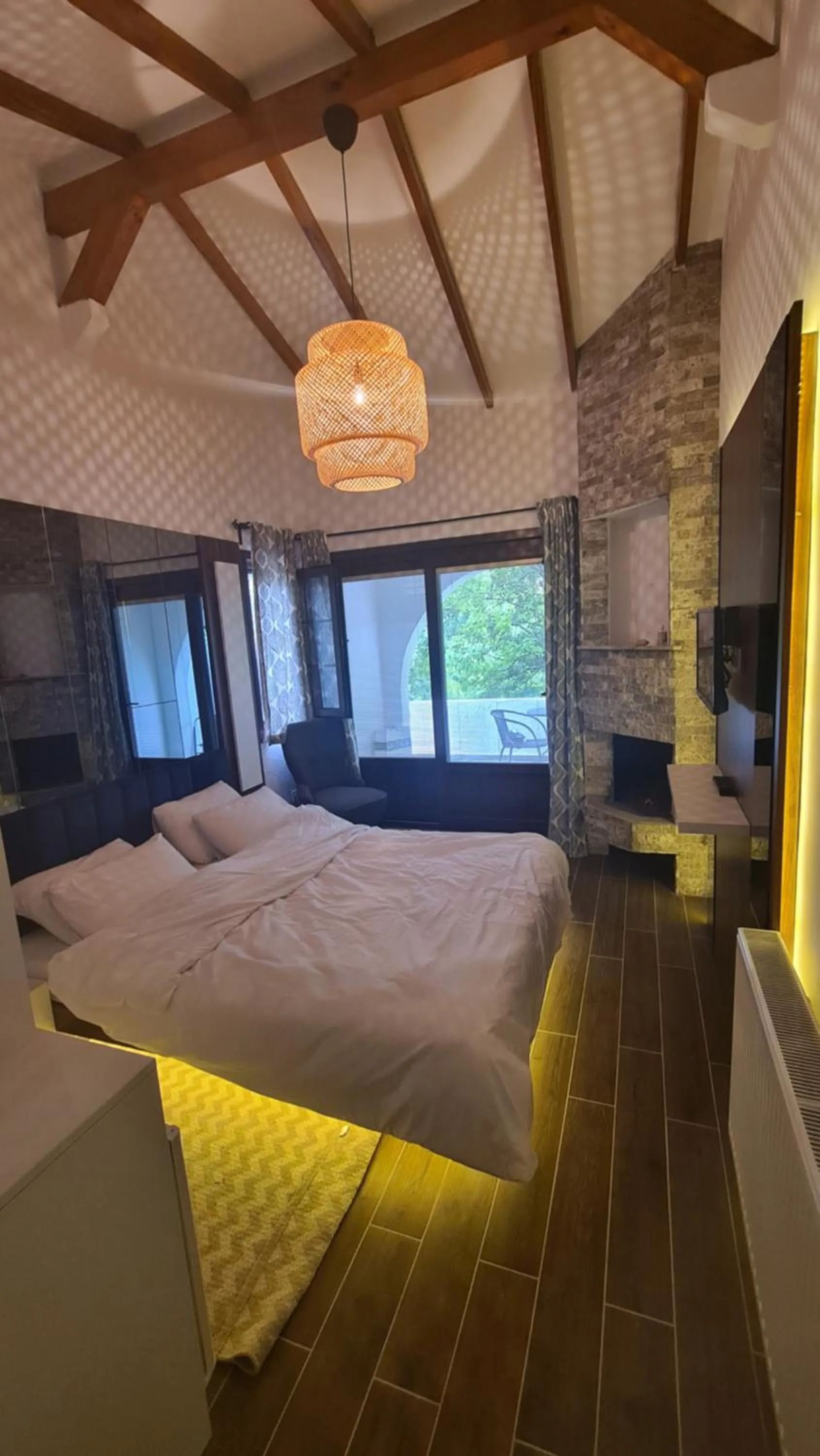 Living room, Bed in Polonezköy Country Club & Accommodation in the Wildlife Park!