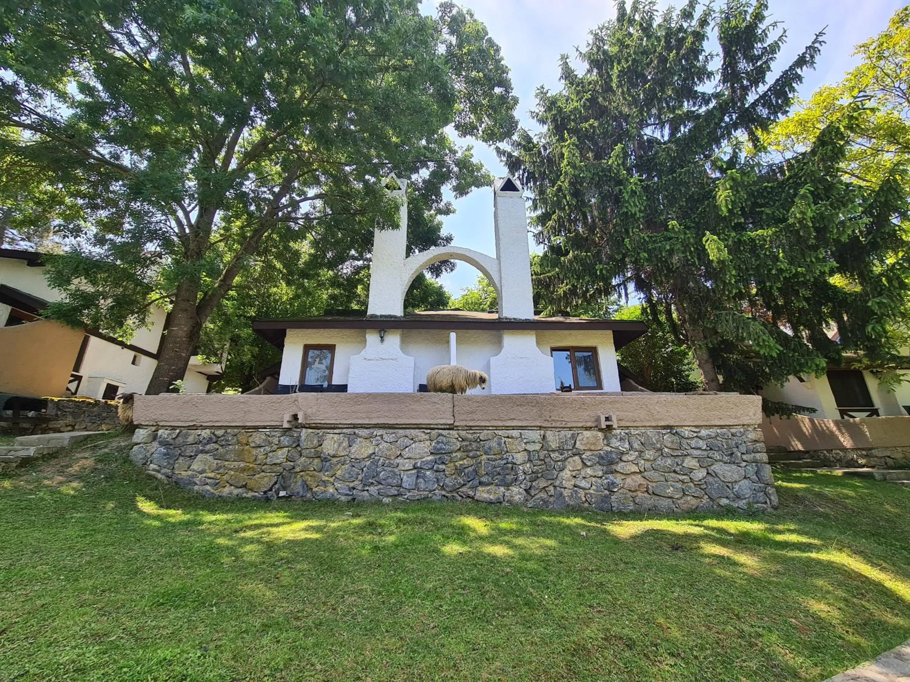 Photo of the whole room in Polonezköy Country Club & Accommodation in the Wildlife Park!