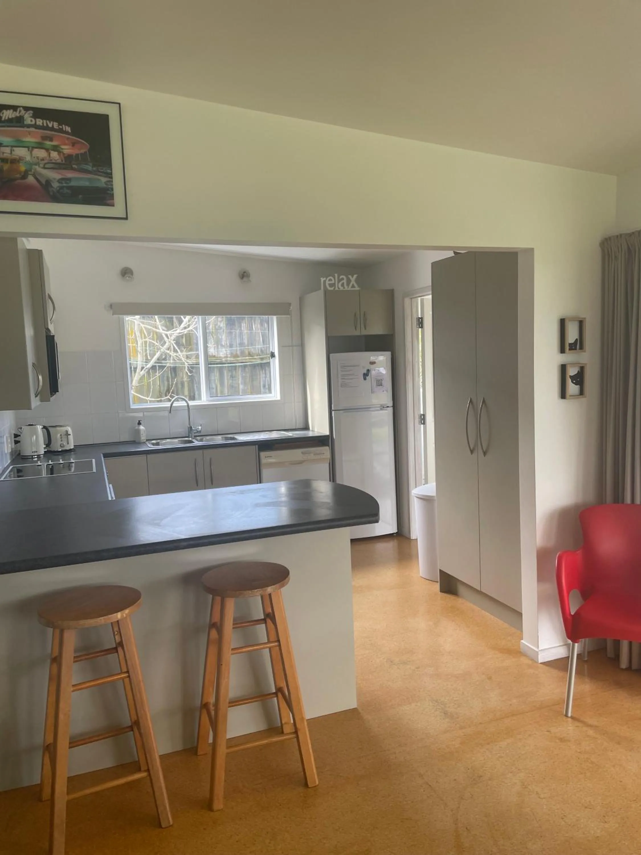 Gone Coastal - Whangamata Holiday House