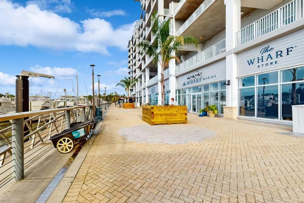 The Wharf 912