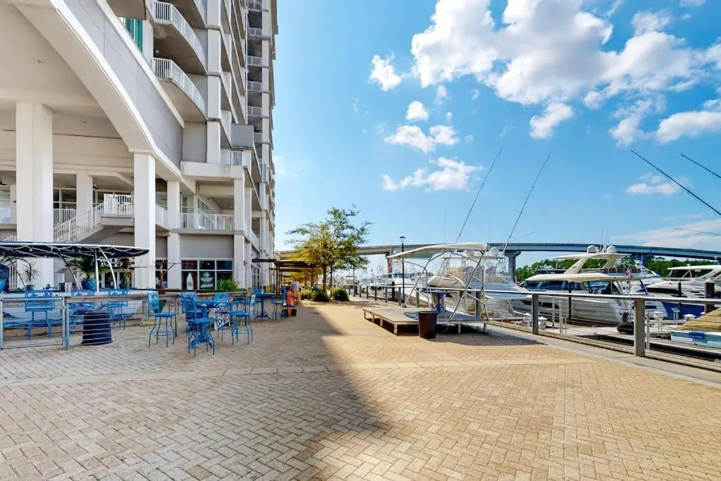 The Wharf 912