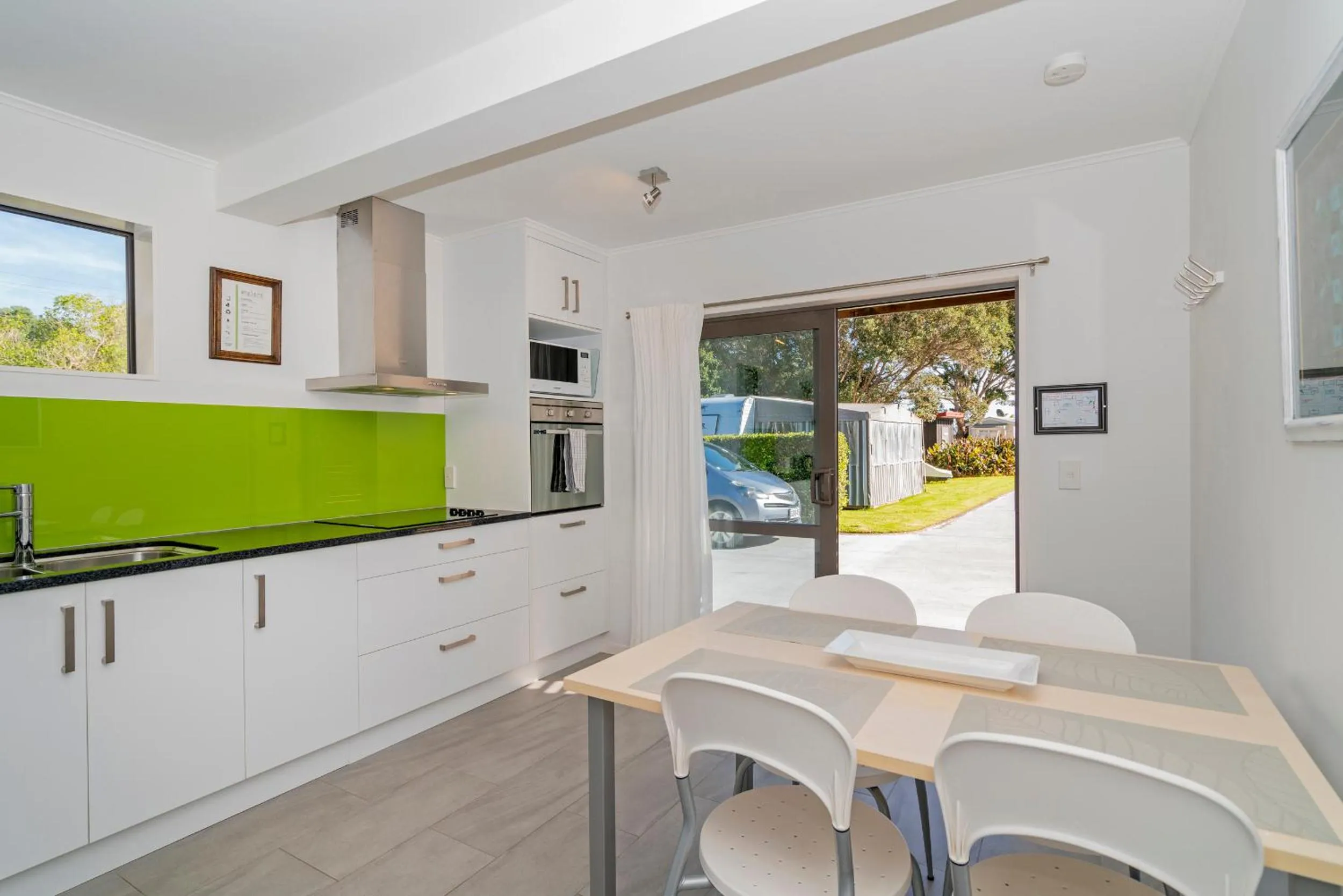 Kitchen or kitchenette in Anglers Lodge