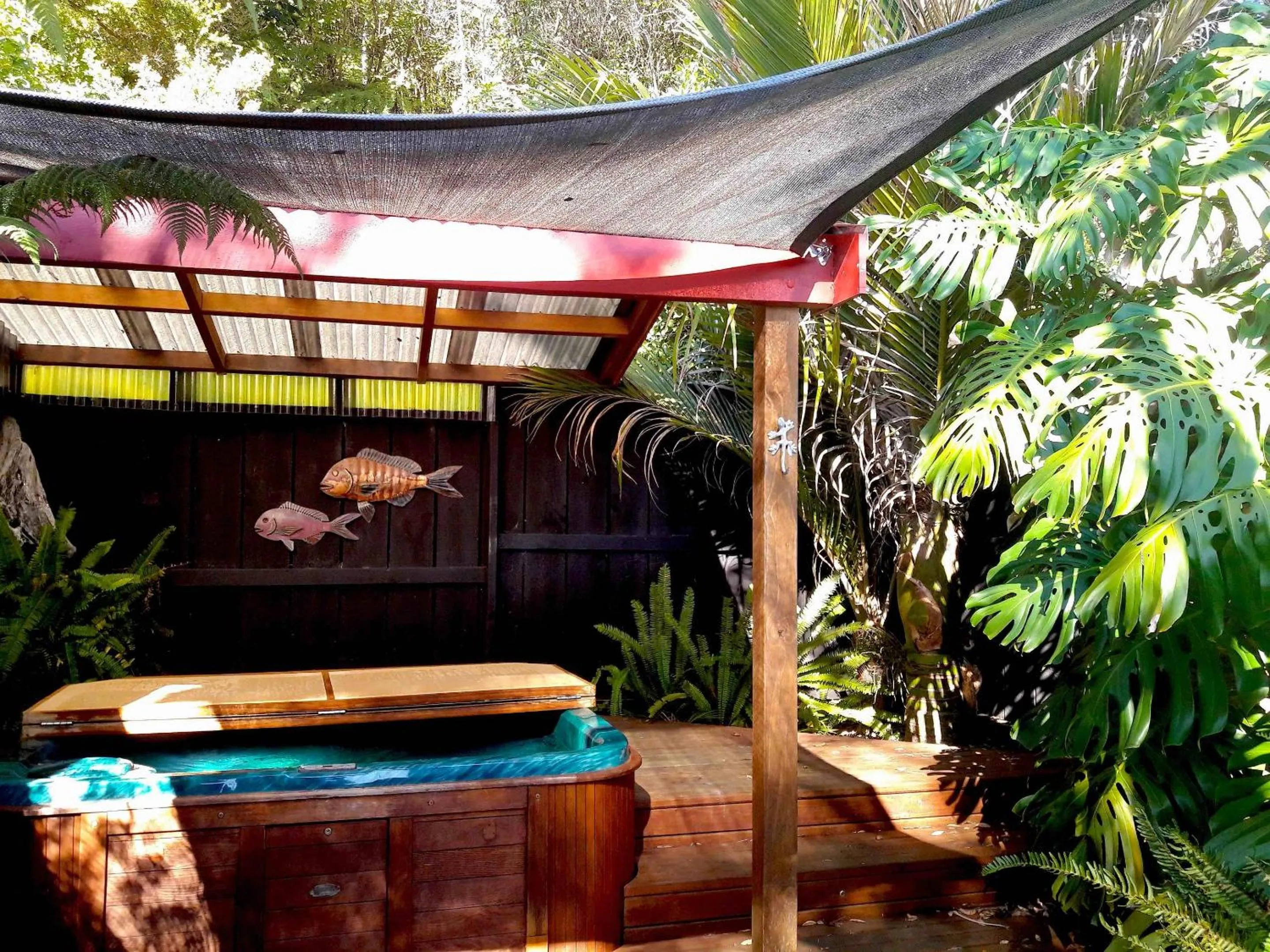 Hot Tub in Anglers Lodge