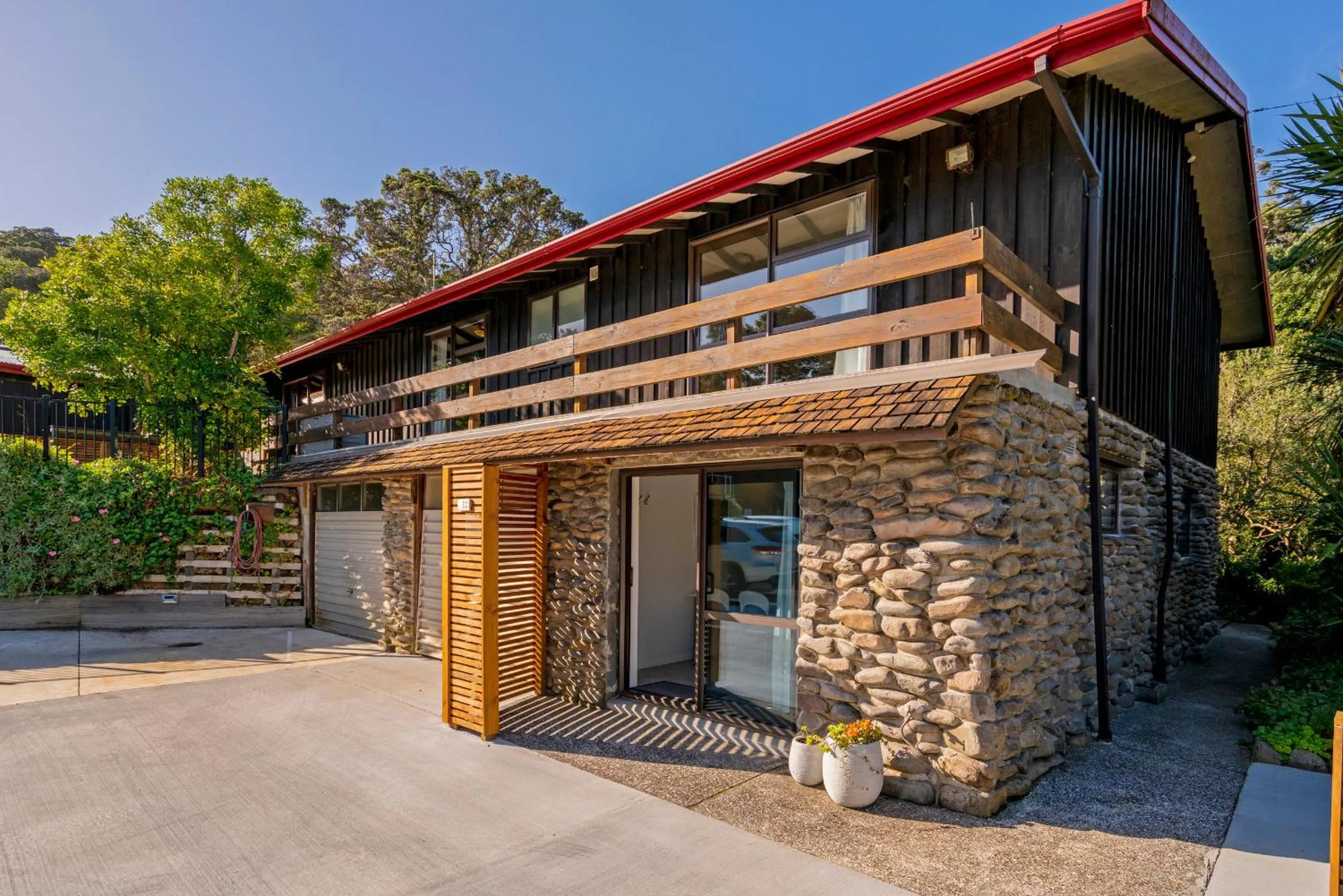 Property building in Anglers Lodge
