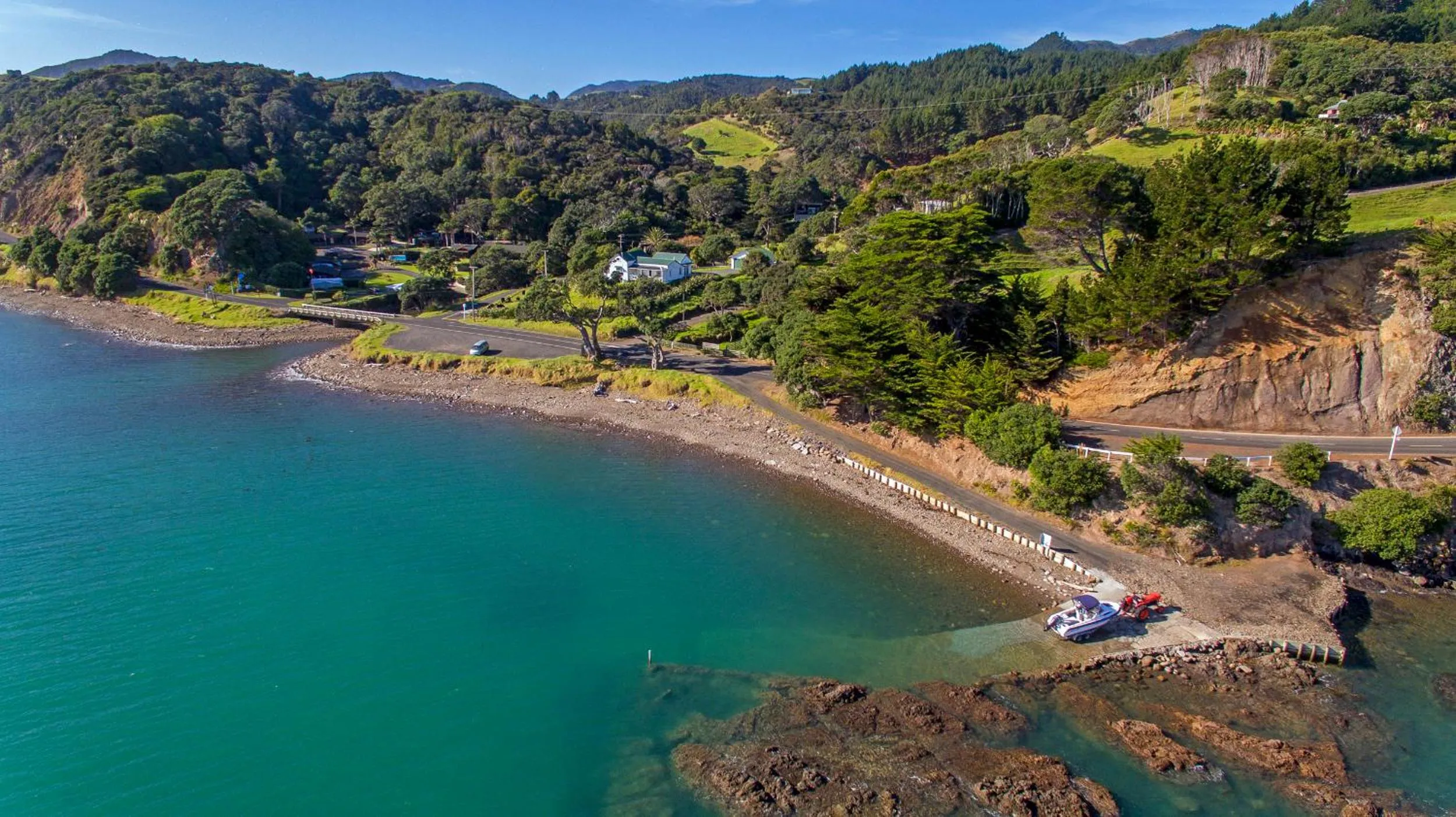 Natural landscape in Anglers Lodge