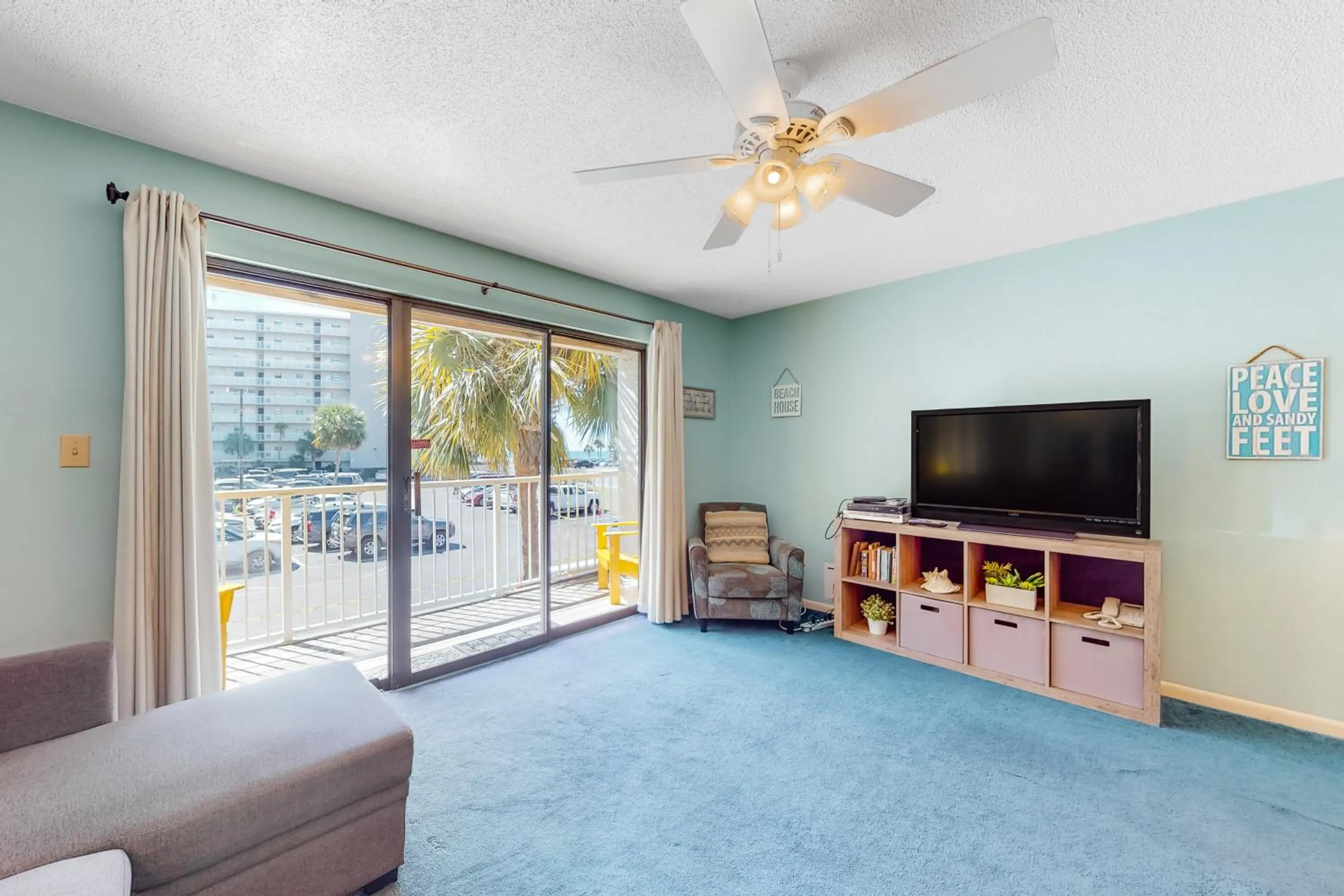 Seaside Beach & Racquet Club 2204