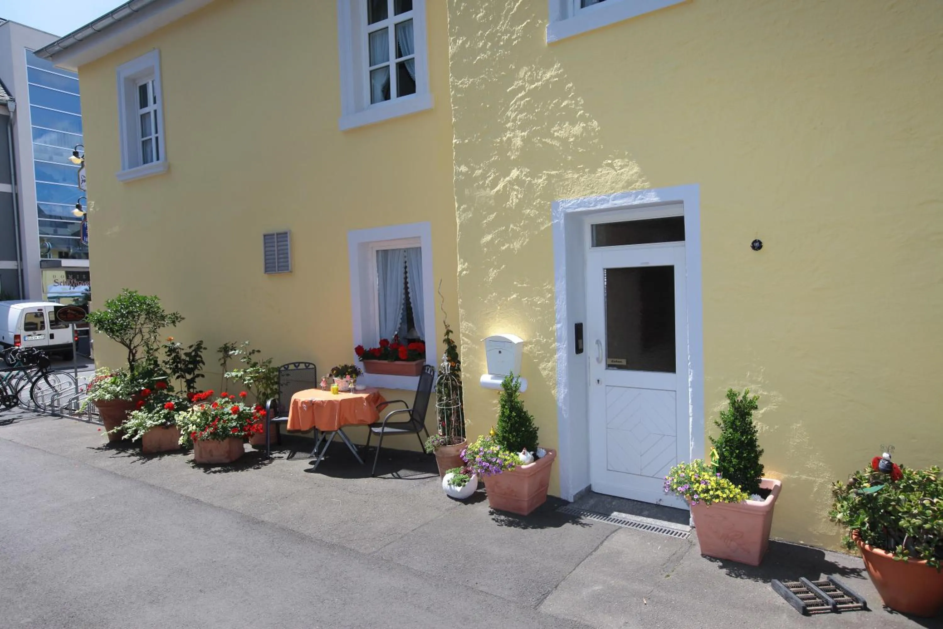 Facade/entrance in Hotel zur Post