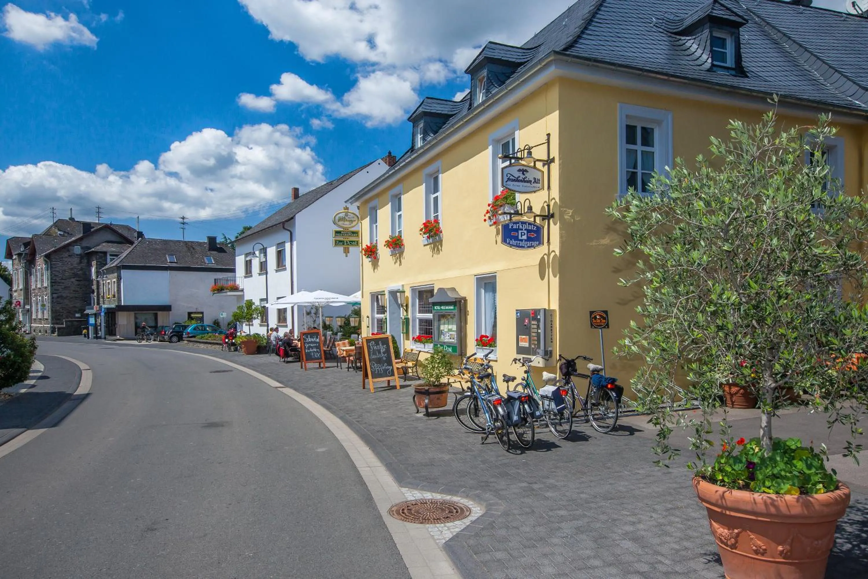 Property building in Hotel zur Post