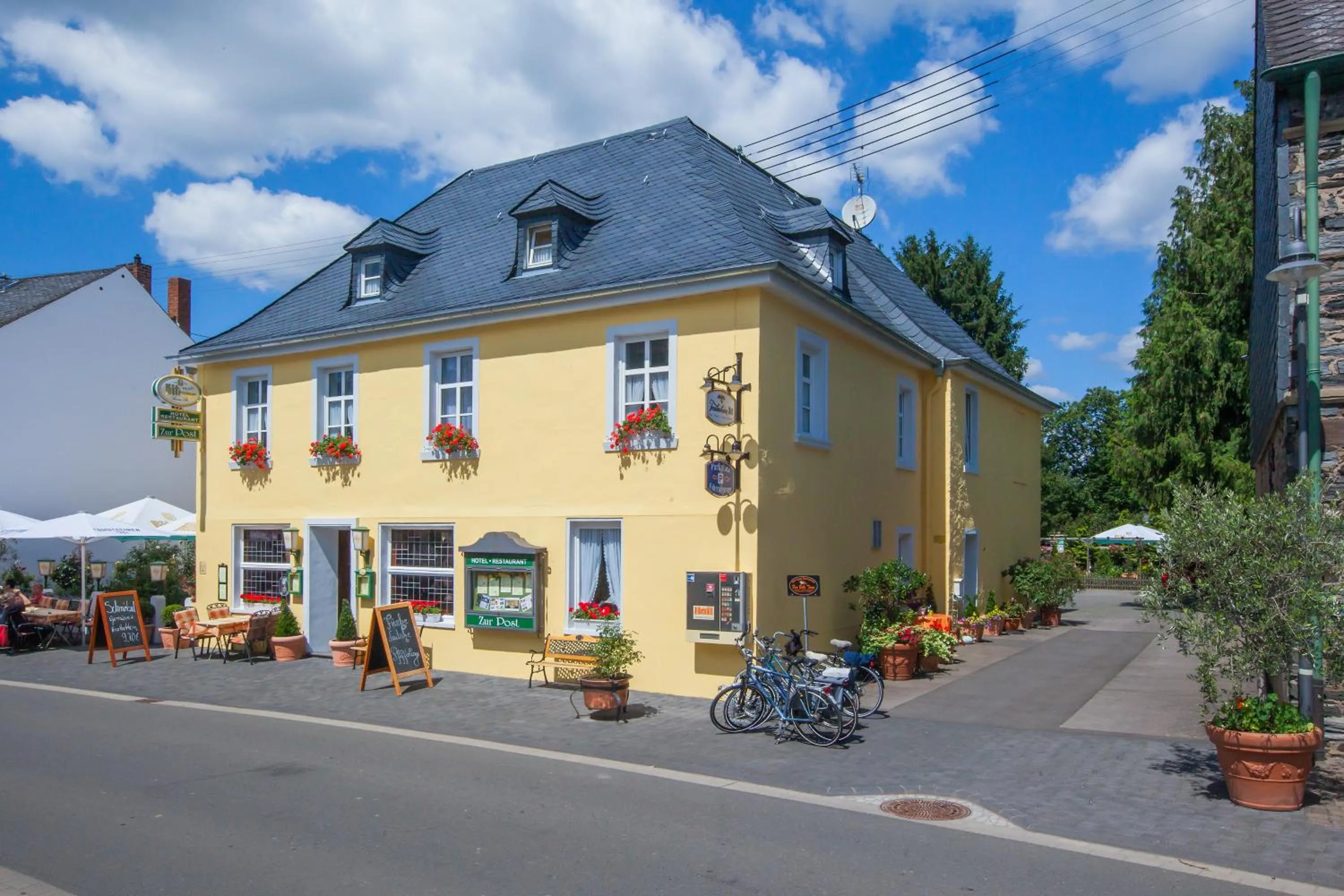 Property building in Hotel zur Post