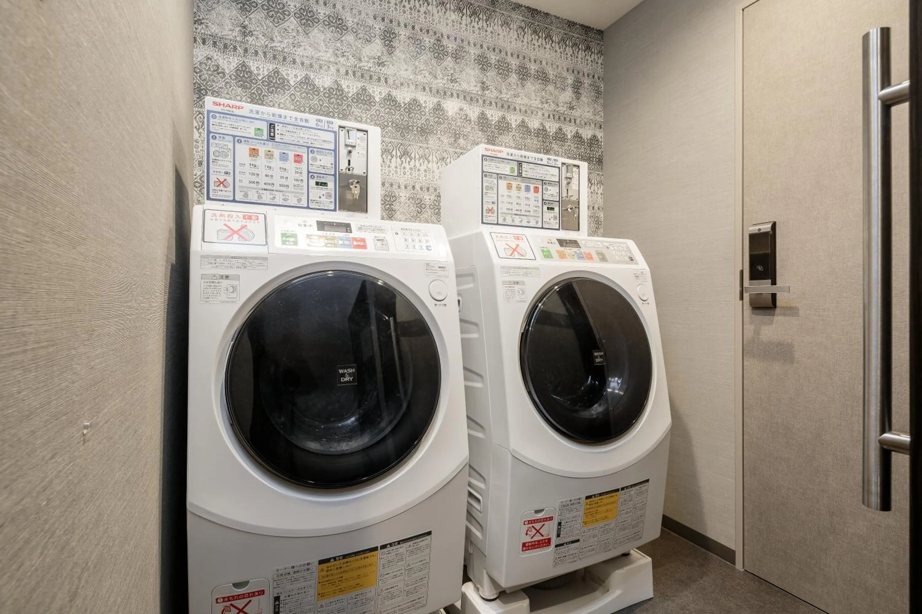 Area and facilities in M's Hotel Nijojo Oike