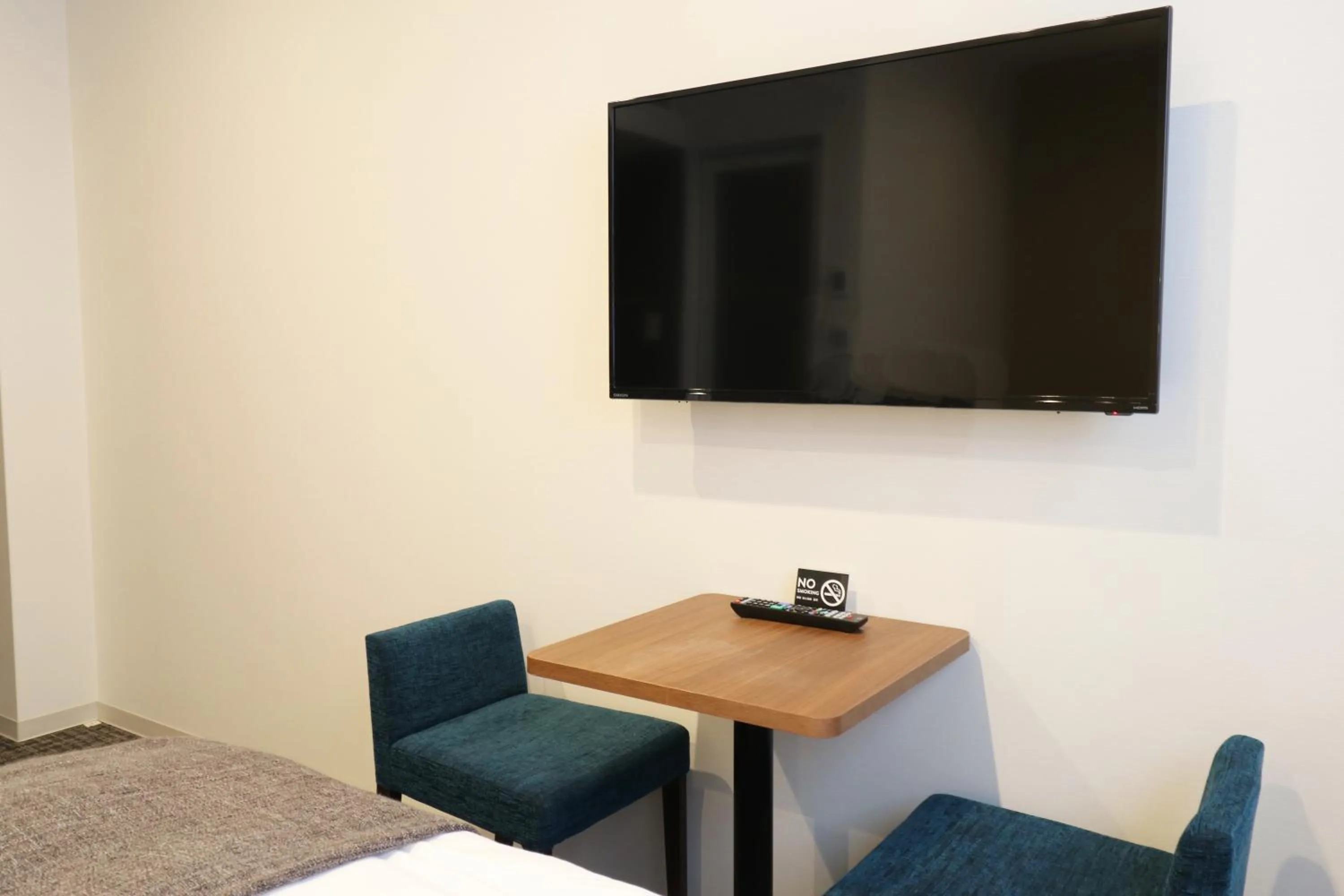 Photo of the whole room in M's Hotel Nijojo Oike