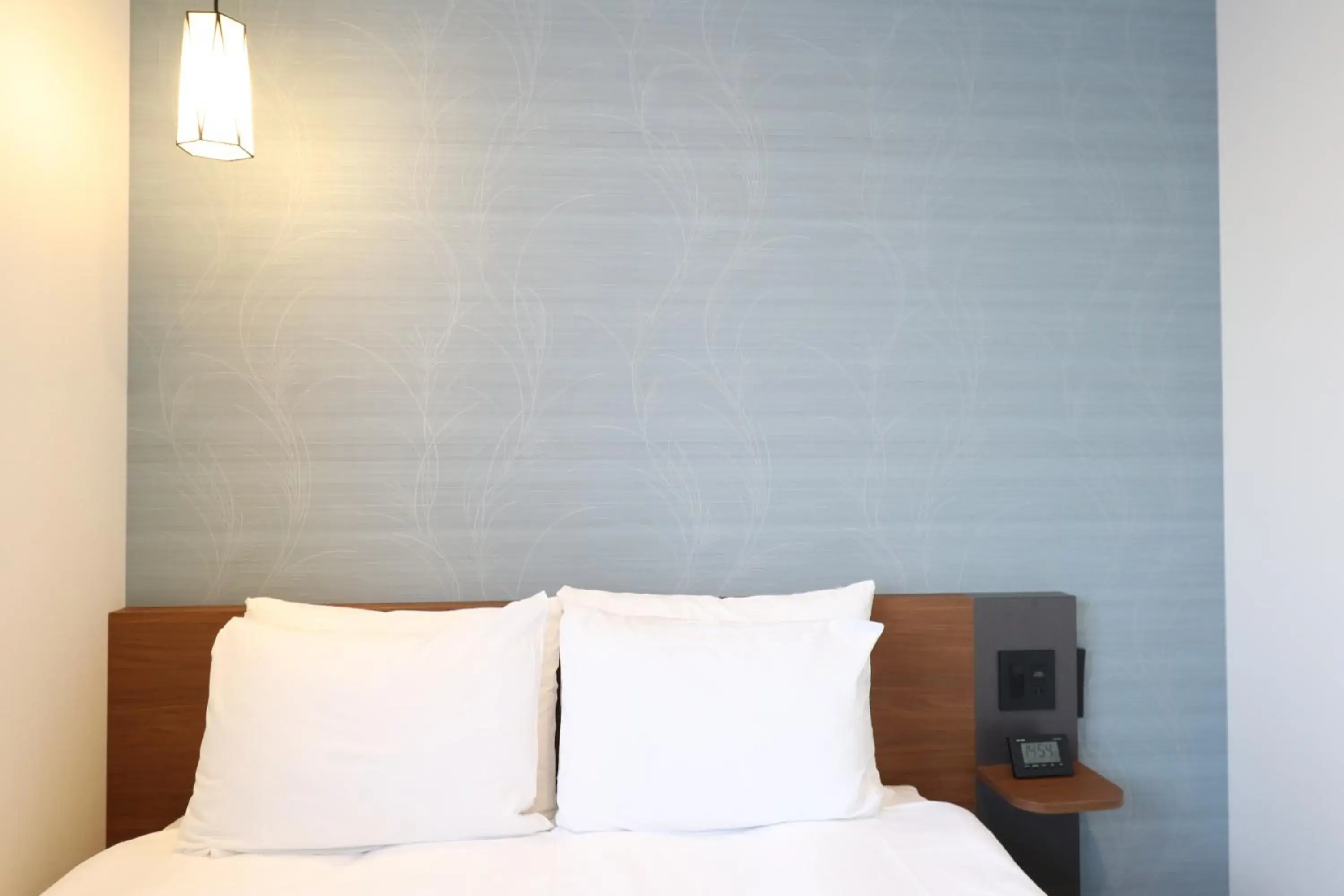 Bed in M's Hotel Nijojo Oike Bed in M's Hotel Nijojo Oike