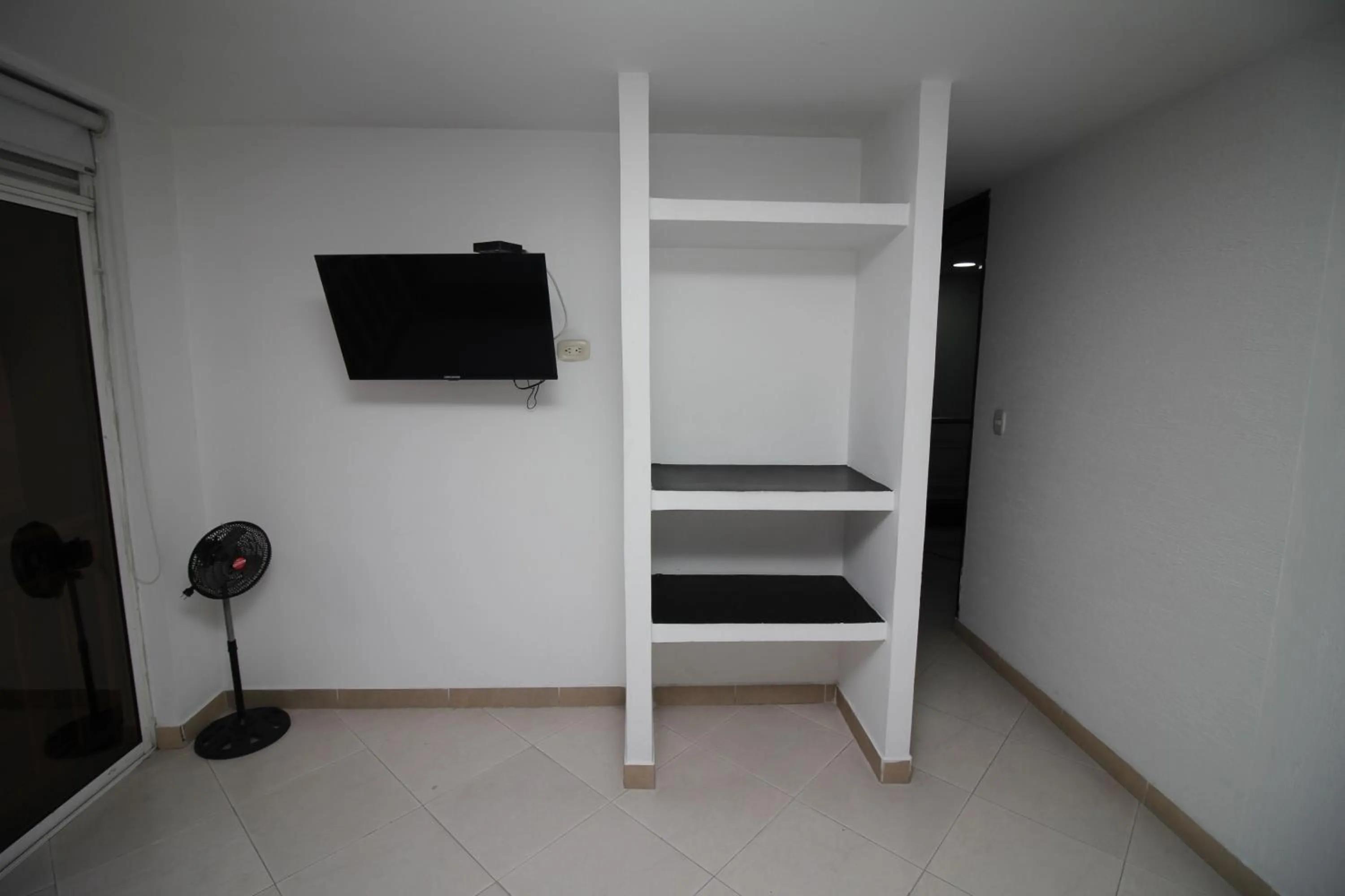 TV and multimedia in DAM Hotel Pereira